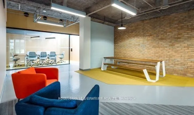 2115 South Service Road W, #900