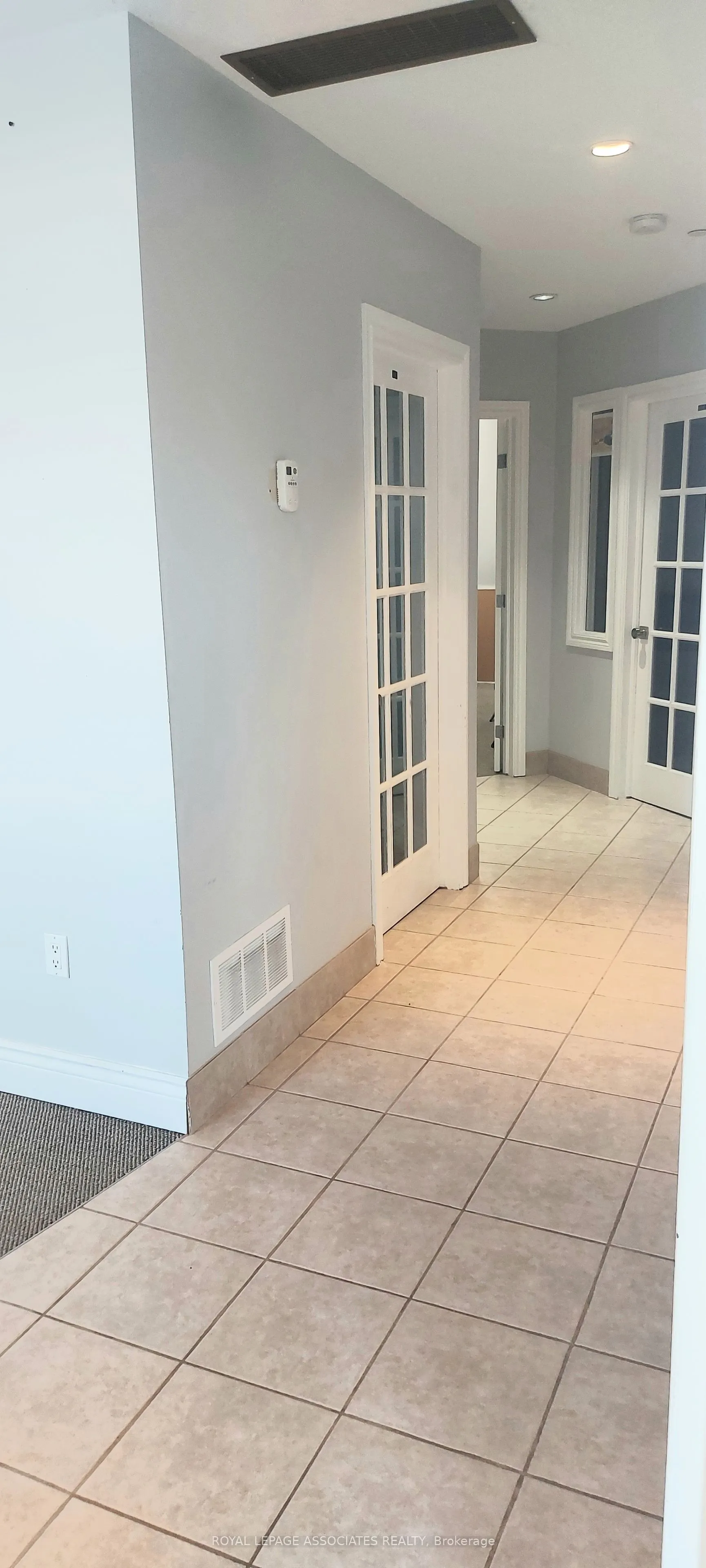 48 Centennial Road, #7