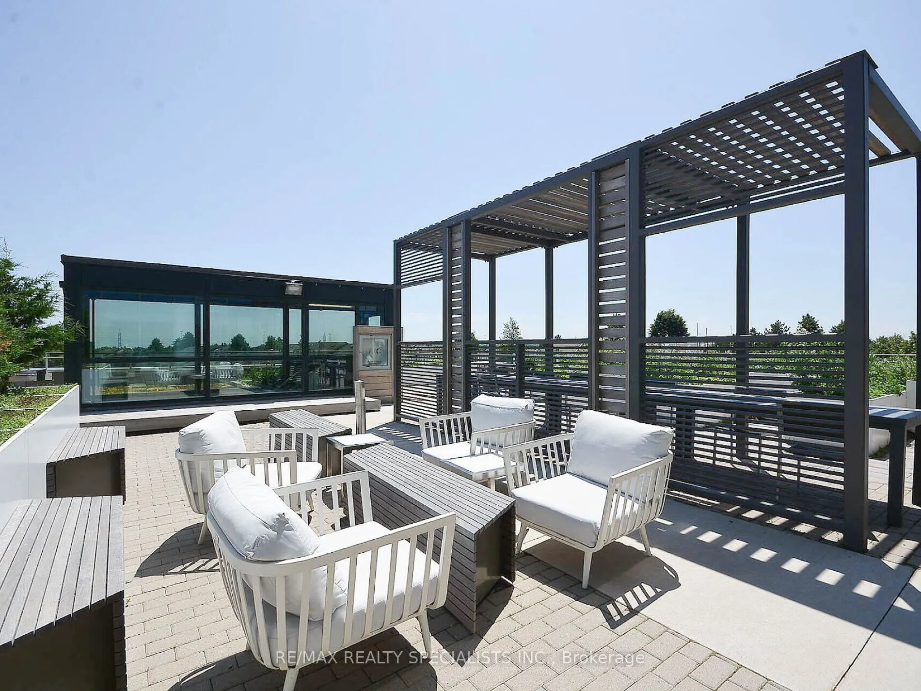 2560 Eglinton Avenue W, #1902