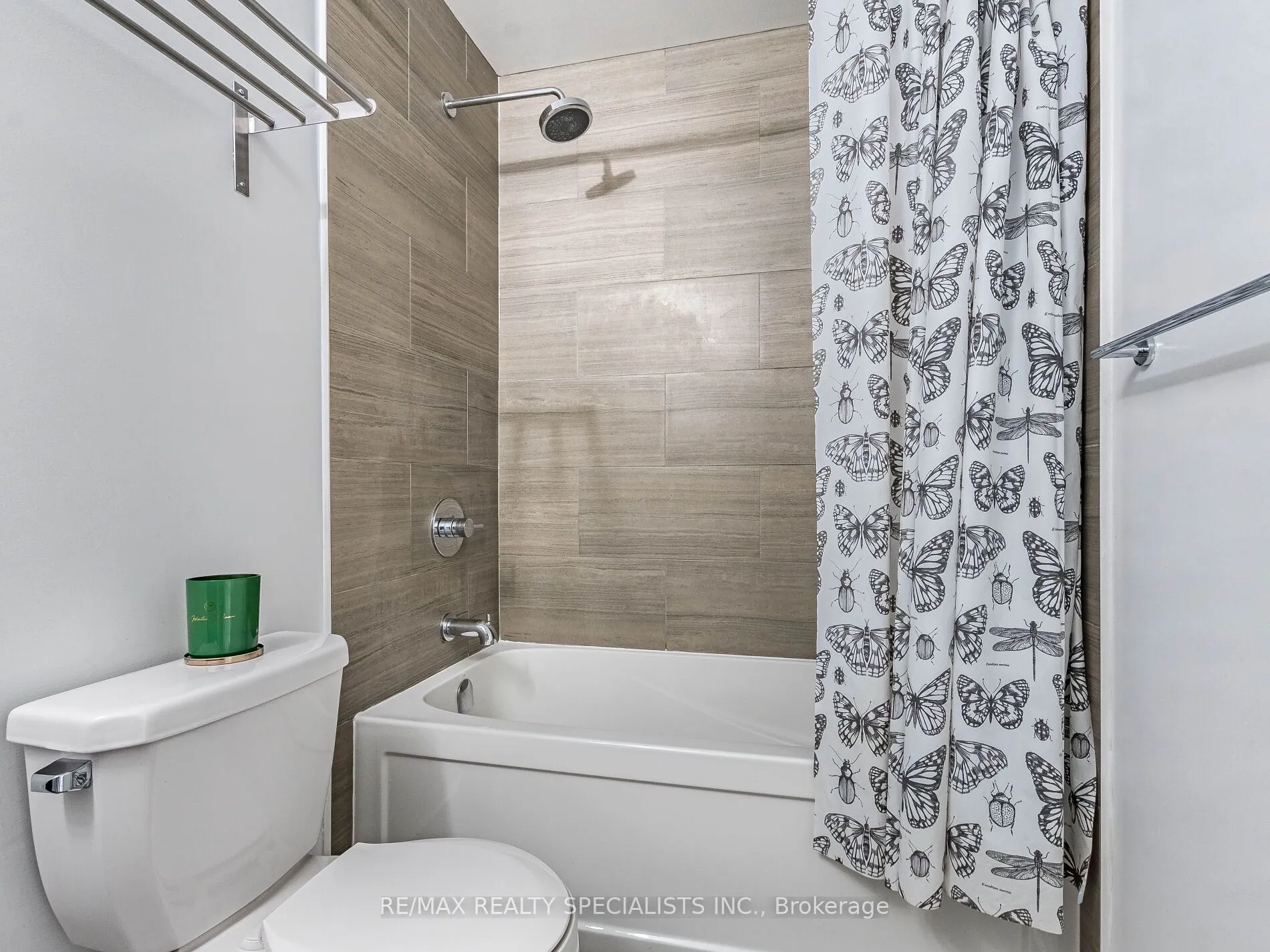 2560 Eglinton Avenue W, #1902