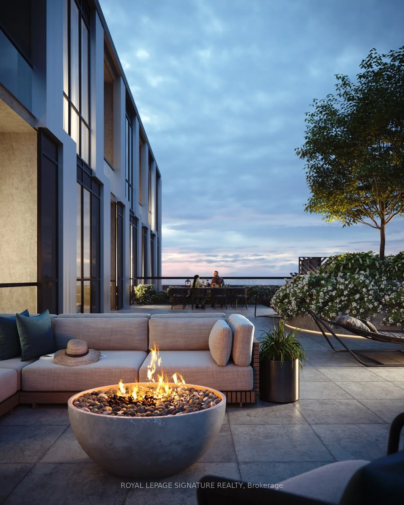 1037 The Queensway, #225