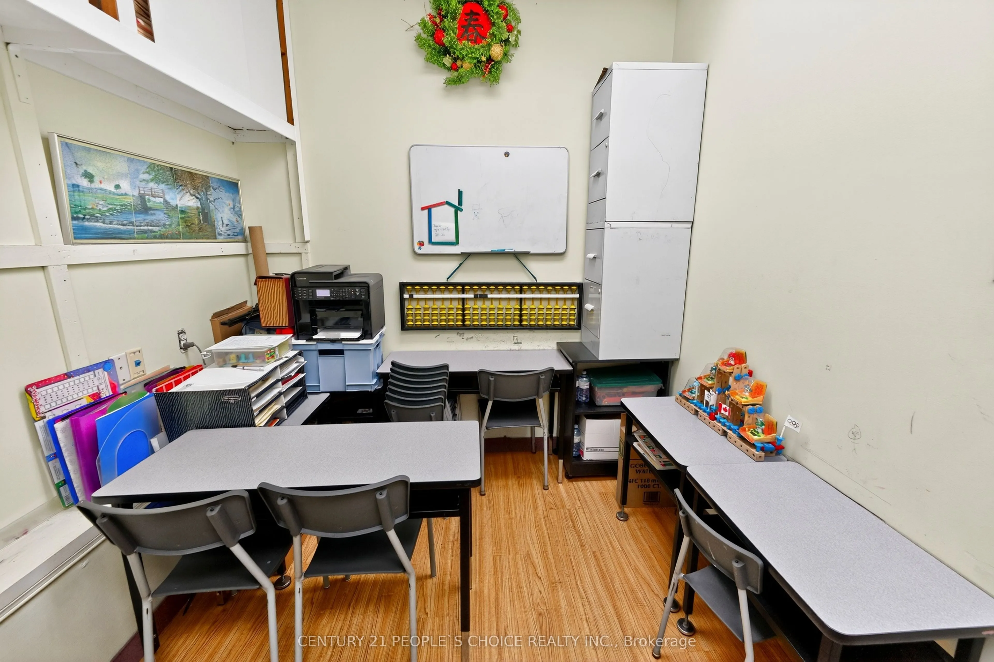 1550 S Gateway Road, #216