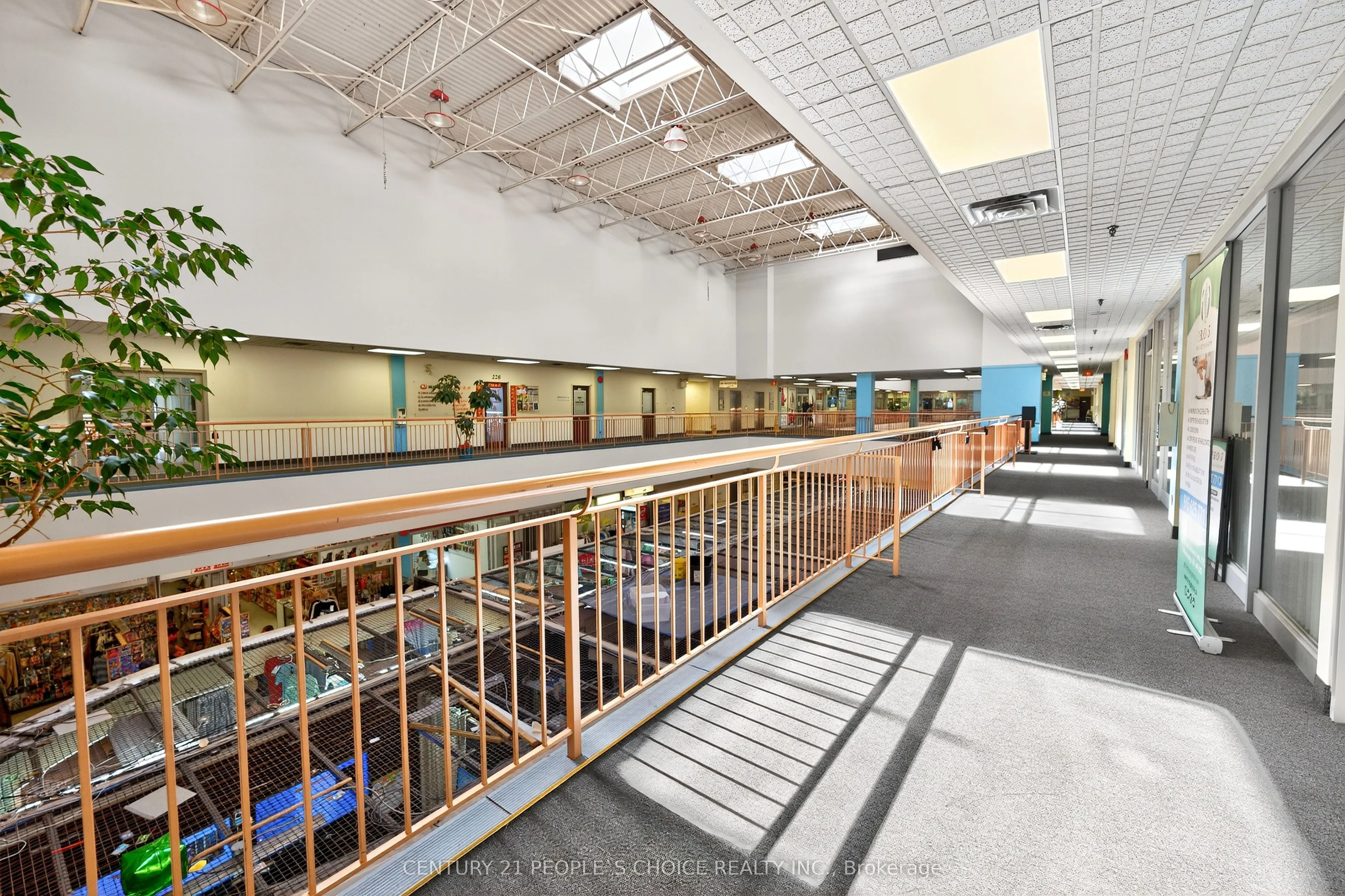 1550 S Gateway Road, #216