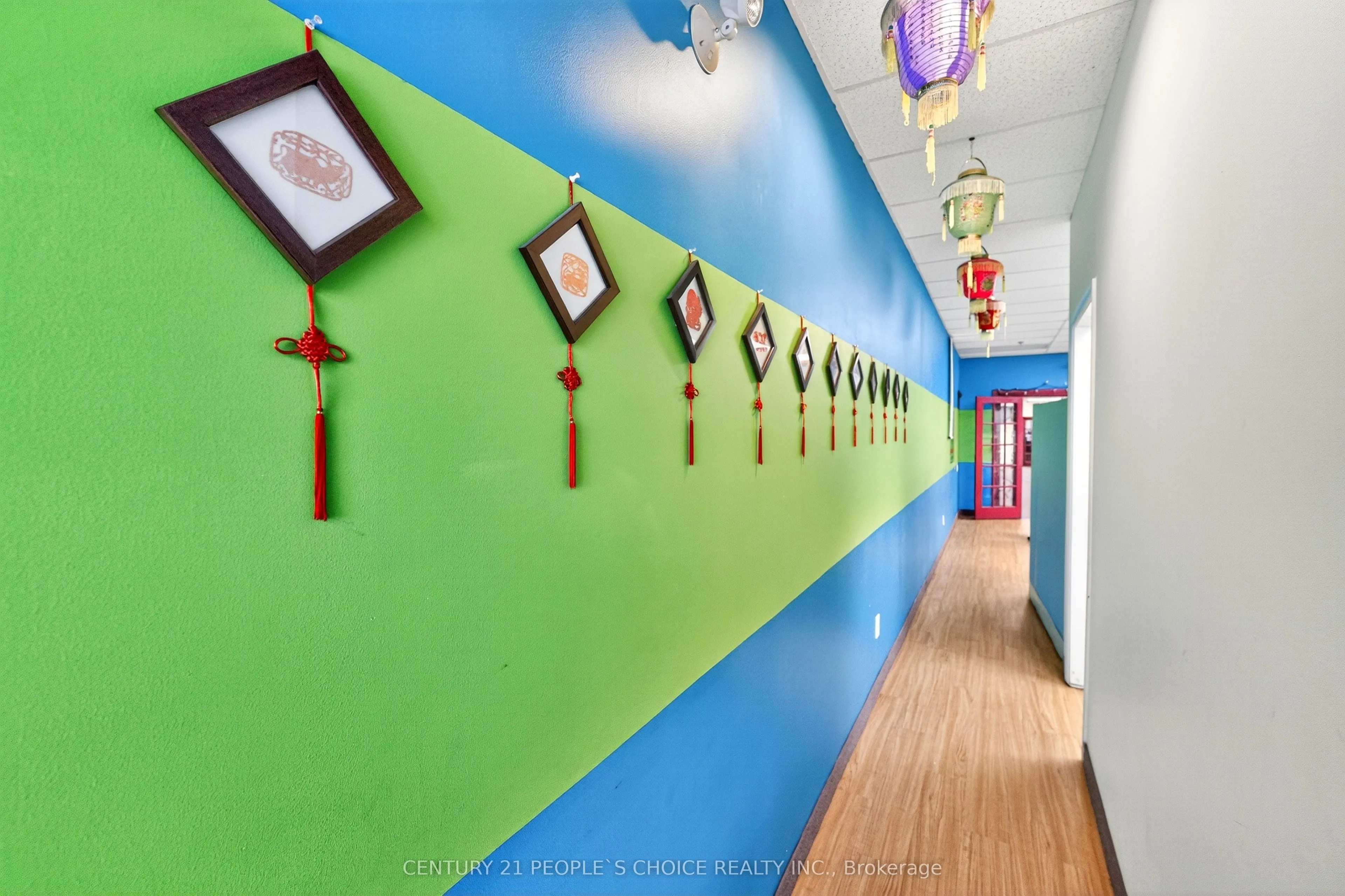 1550 S Gateway Road, #216