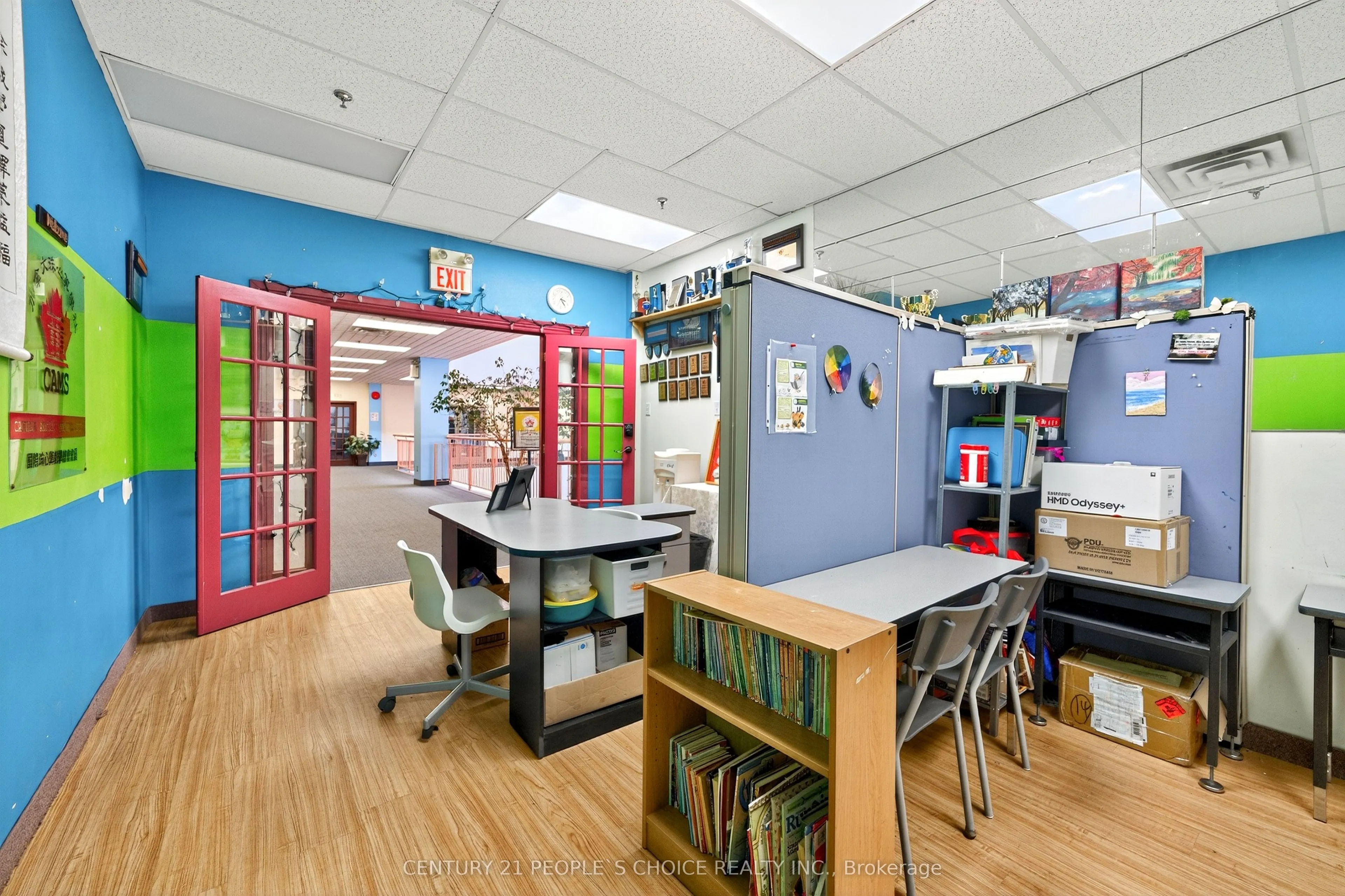 1550 S Gateway Road, #216