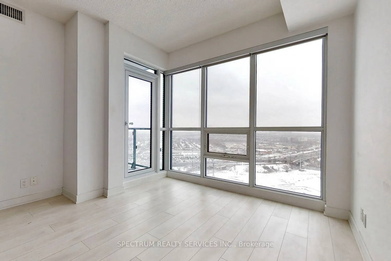 2220 Lakeshore Boulevard W, #3805