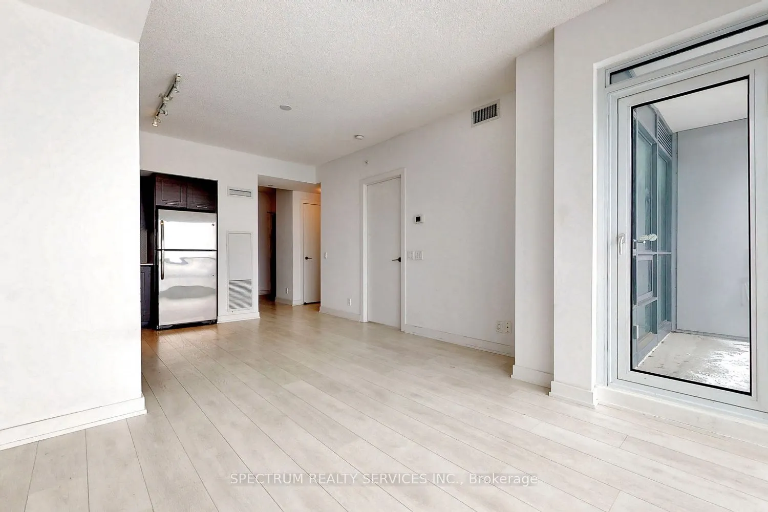 2220 Lakeshore Boulevard W, #3805