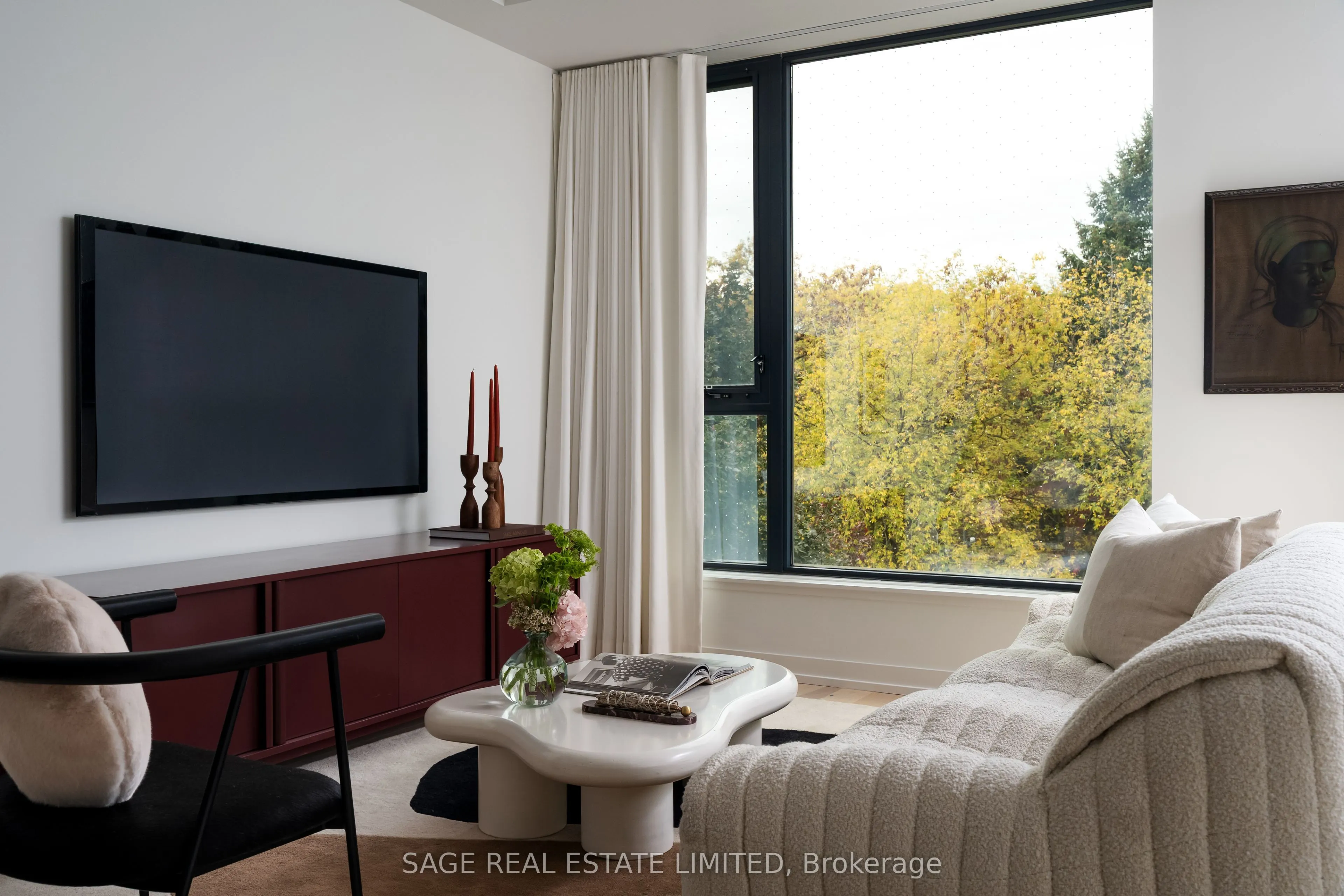 35 Wabash Avenue, #321