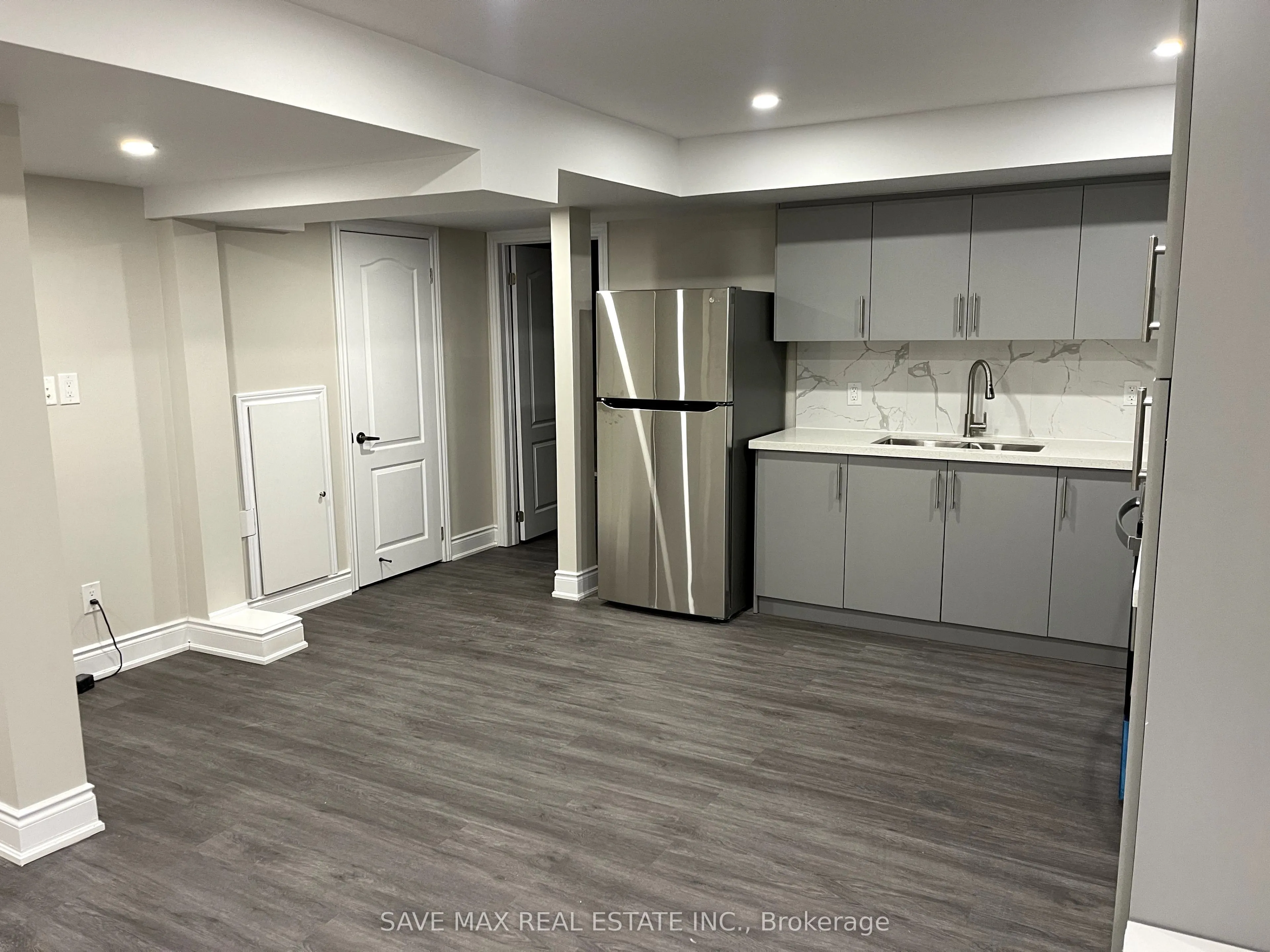 155 Fandango Drive, #Lower