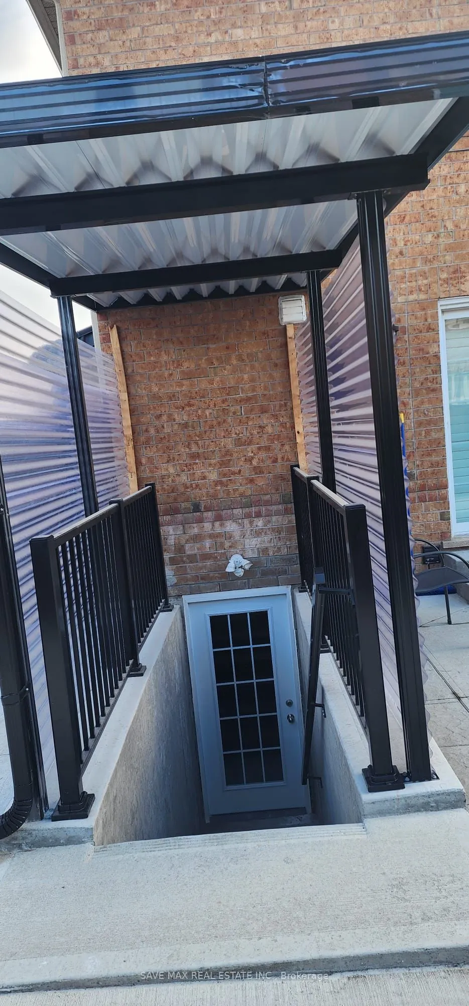 155 Fandango Drive, #Lower