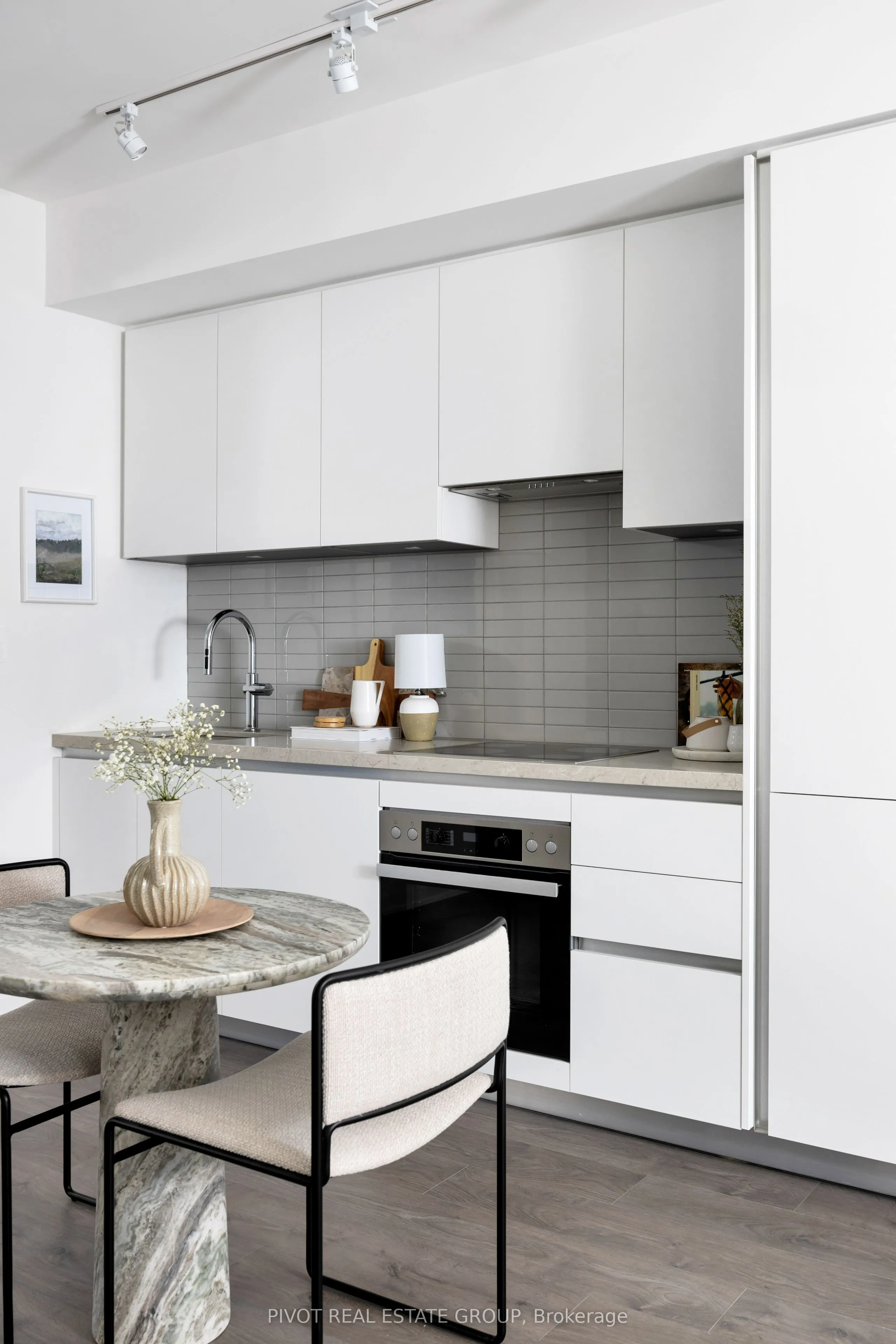 4023 The Exchange, #2706