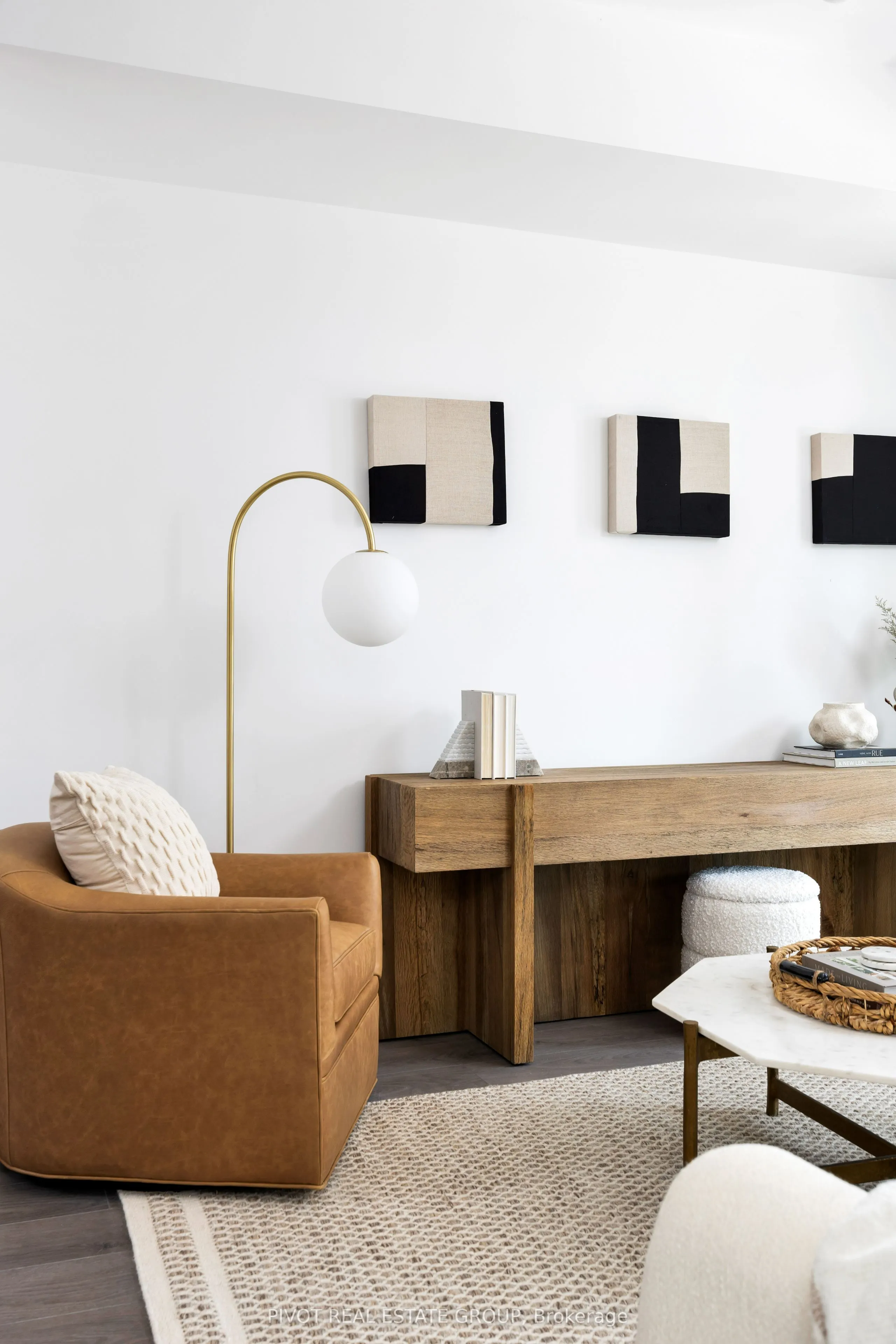 4023 The Exchange, #2706