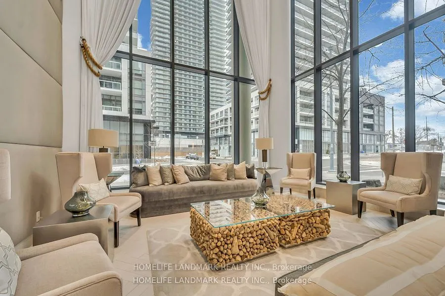 59 Annie Craig Drive, #613