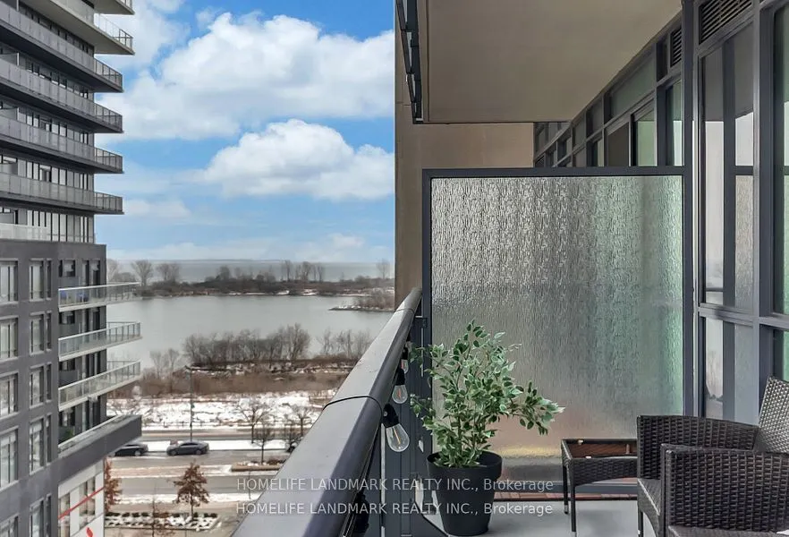 59 Annie Craig Drive, #613