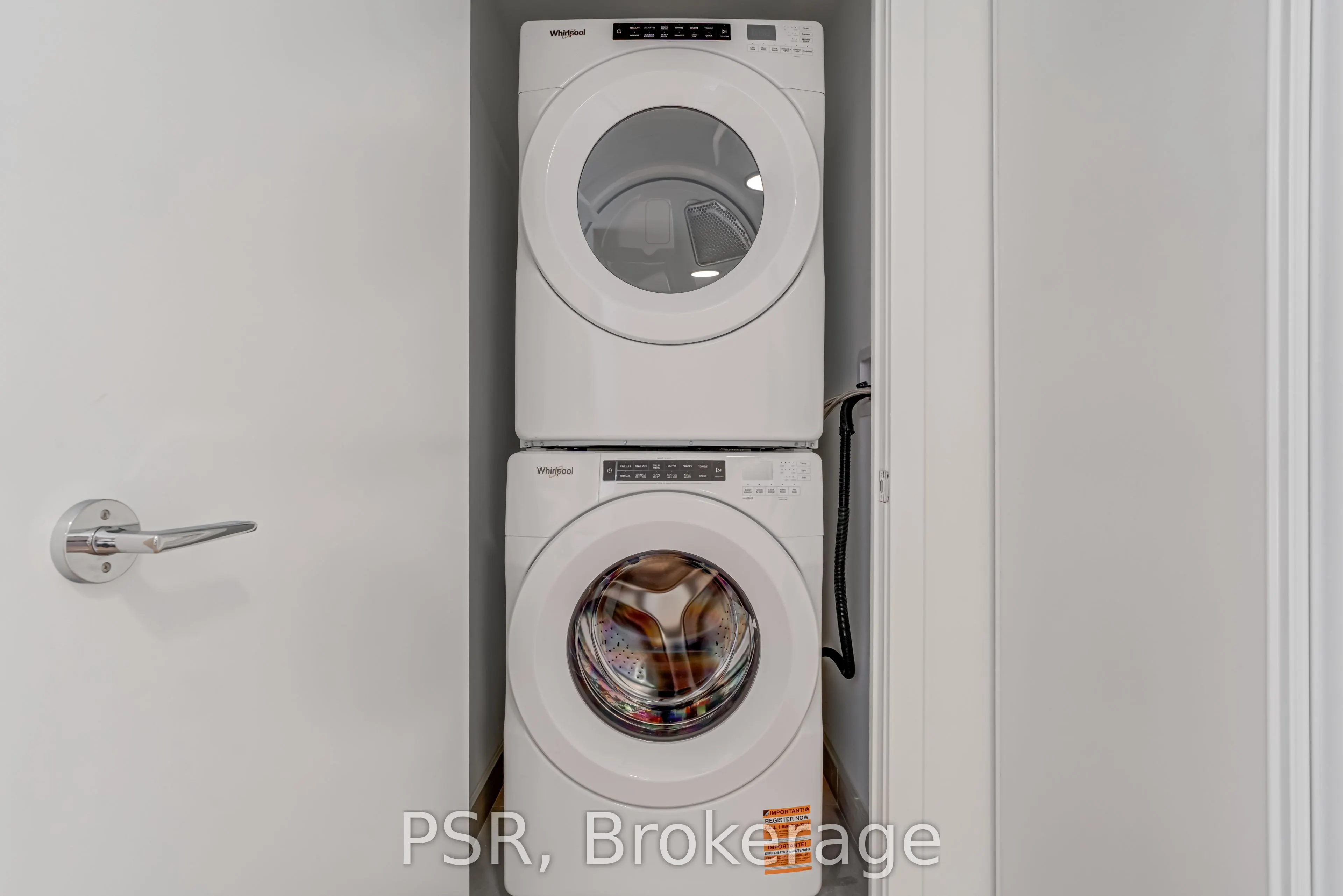 1037 The Queensway, #407