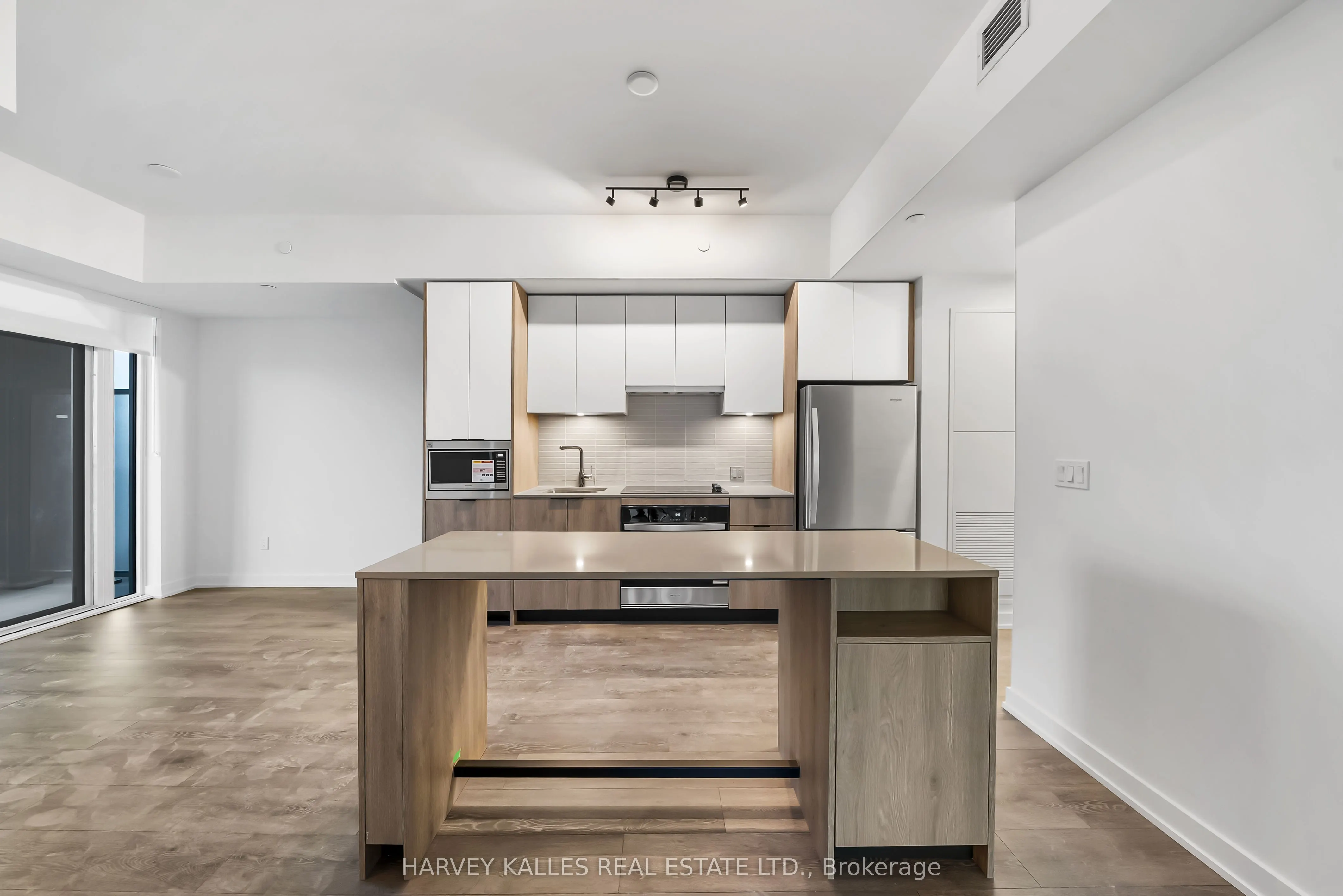 1007 The Queensway, #514