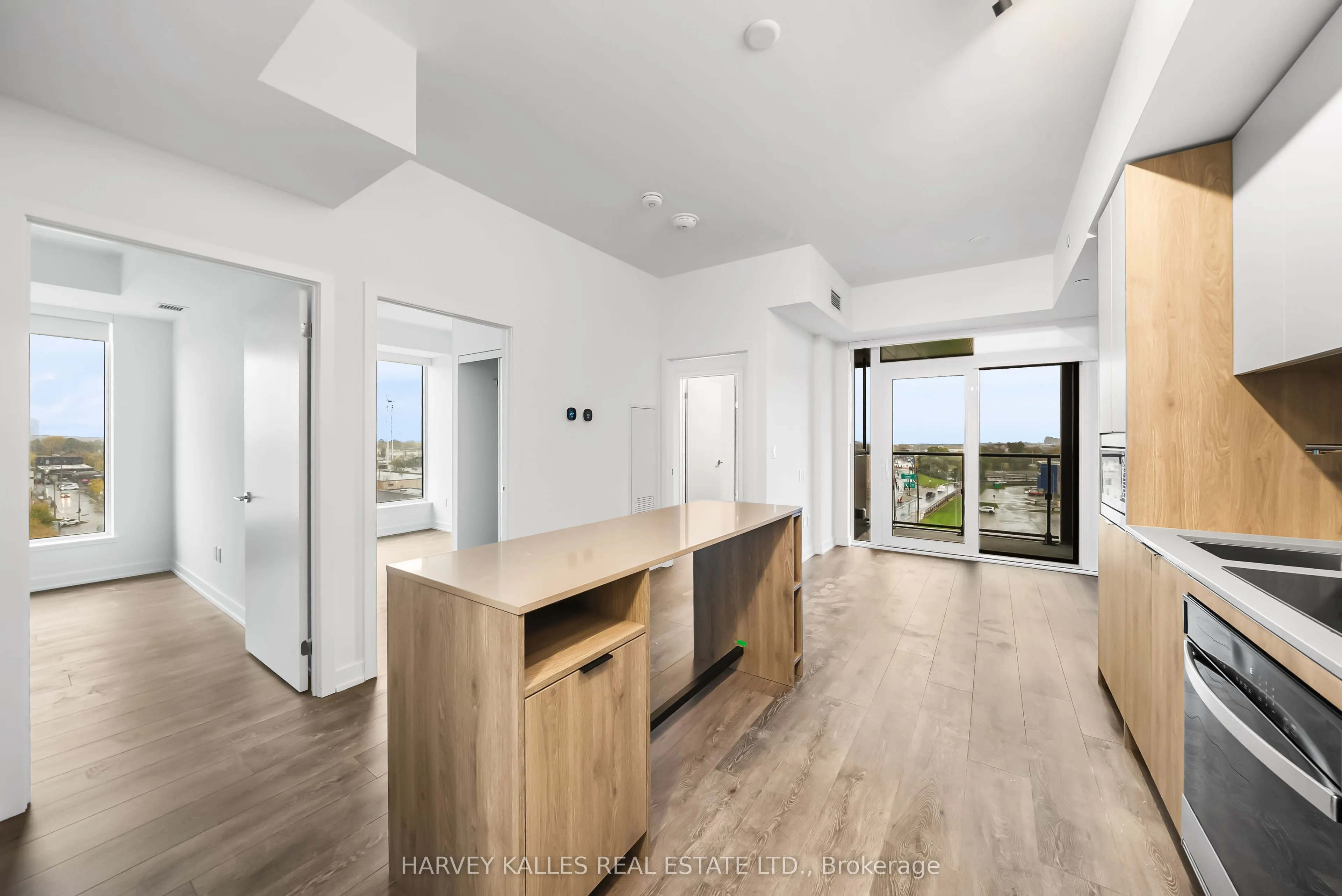 1007 The Queensway, #514