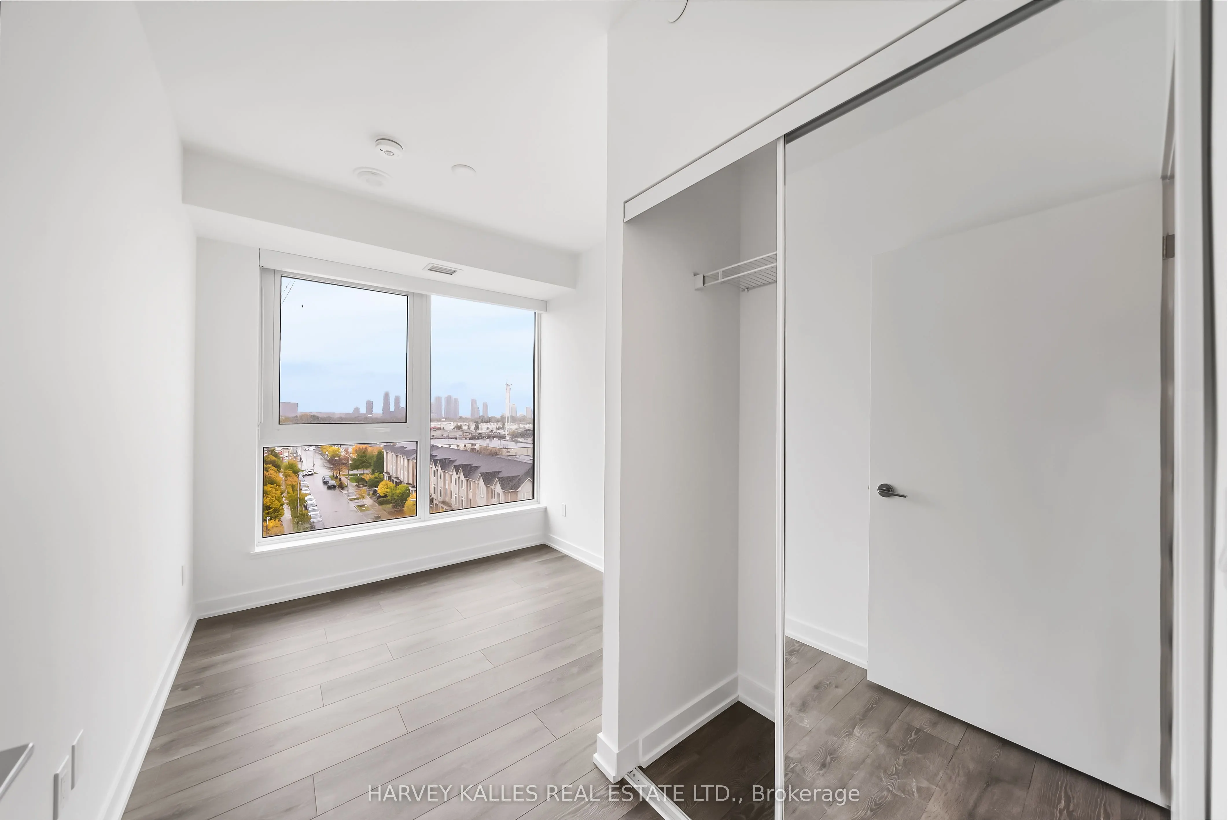 1007 The Queensway, #514