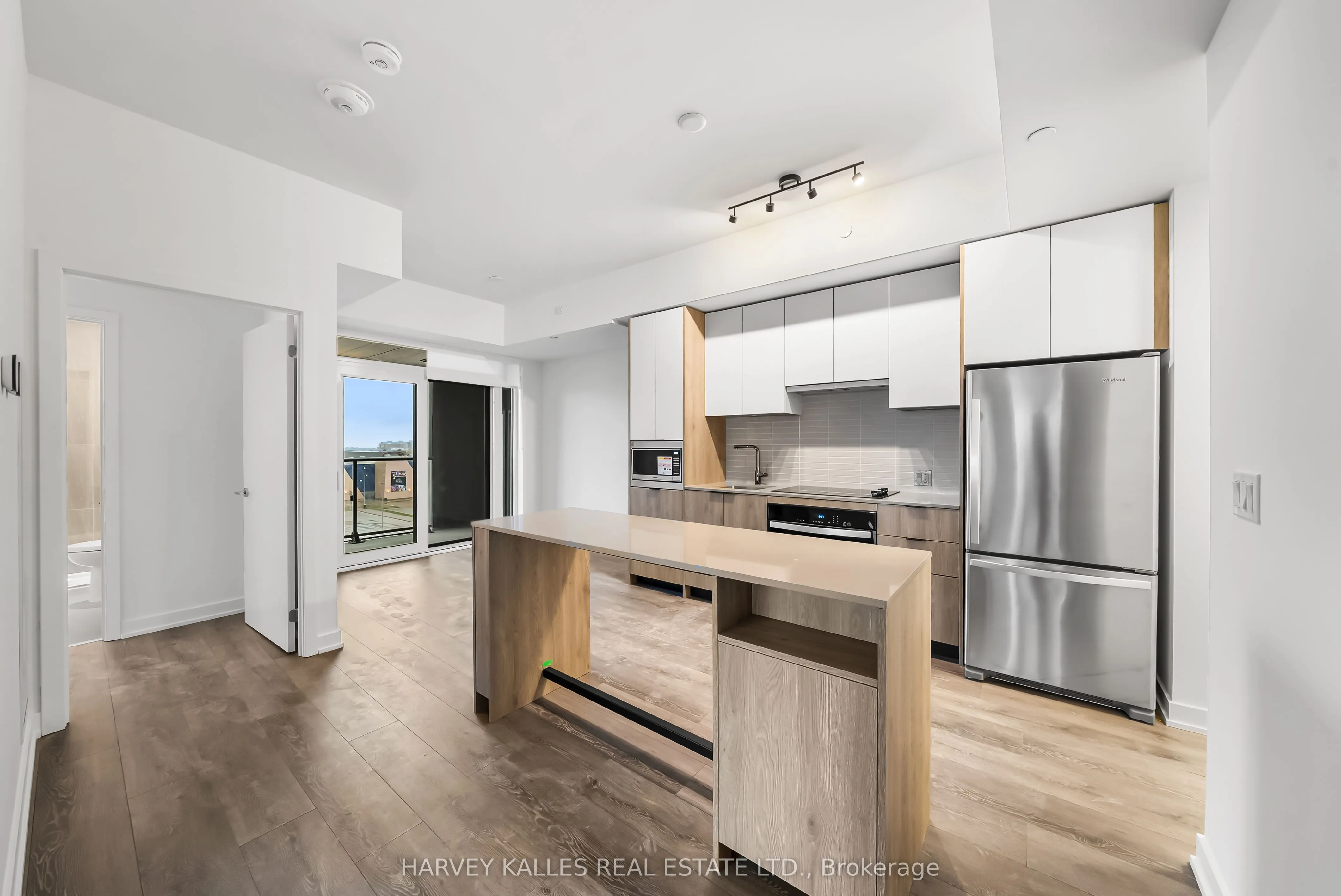 1007 The Queensway, #514