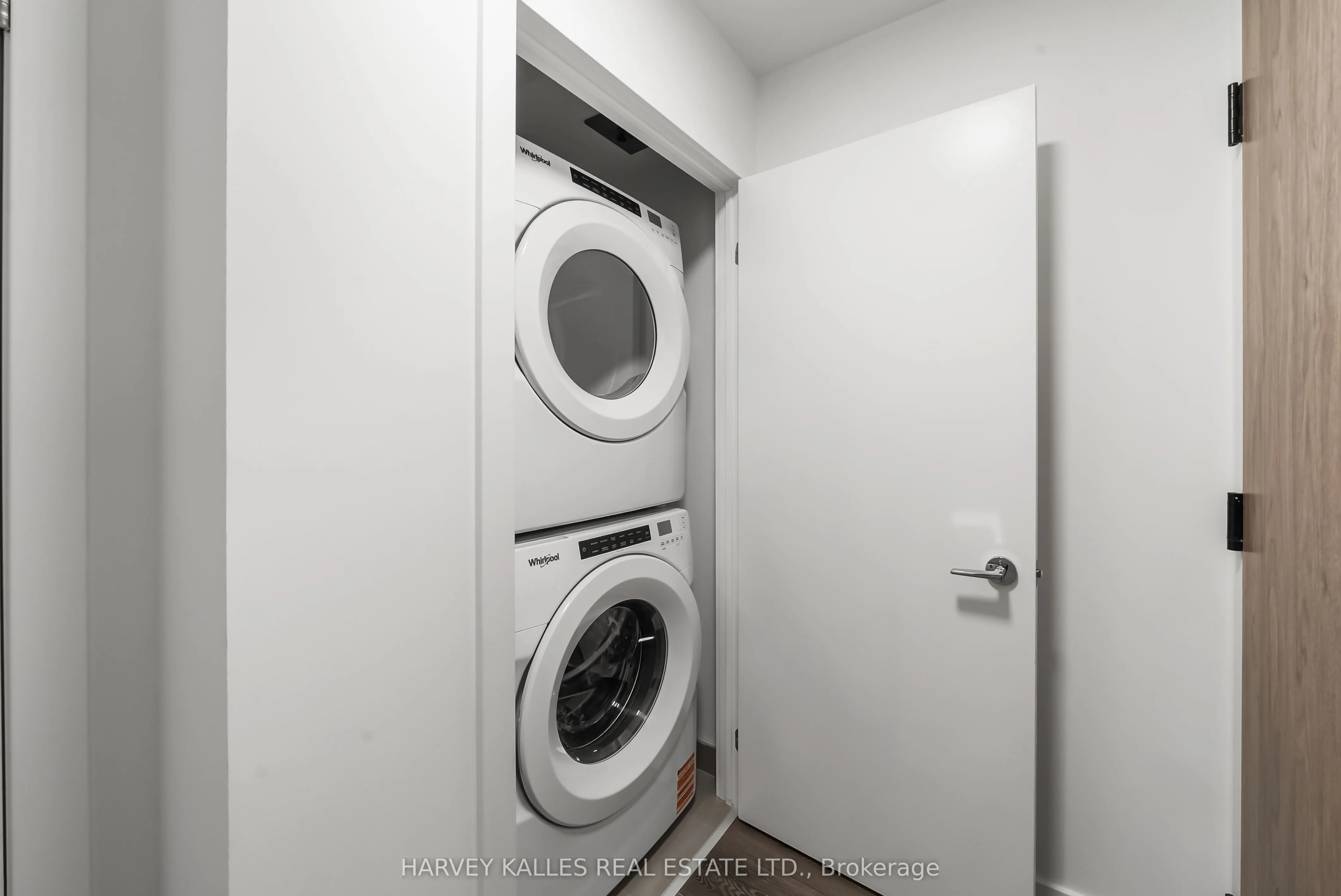 1007 The Queensway, #514