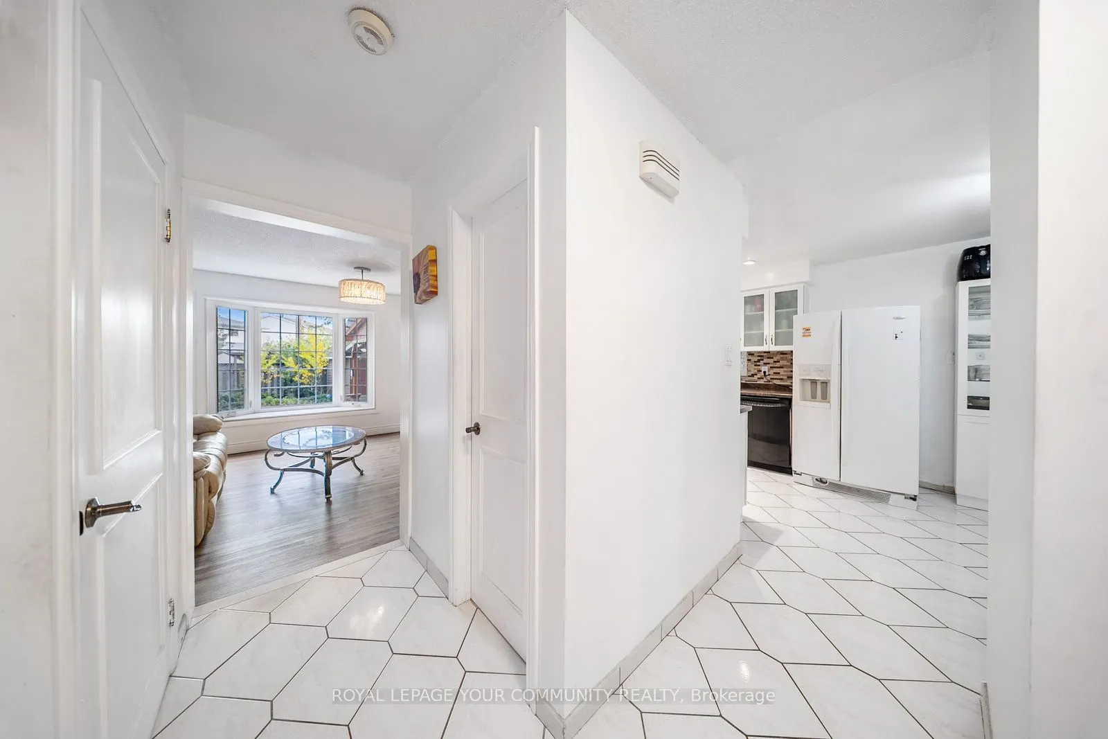 353 Rutherford Road N