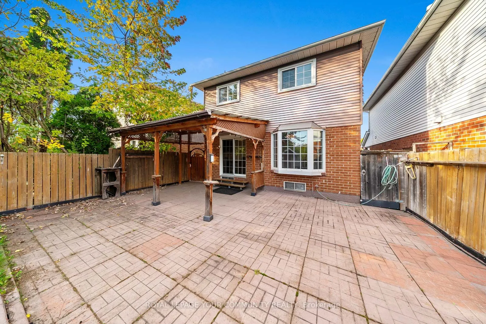 353 Rutherford Road N