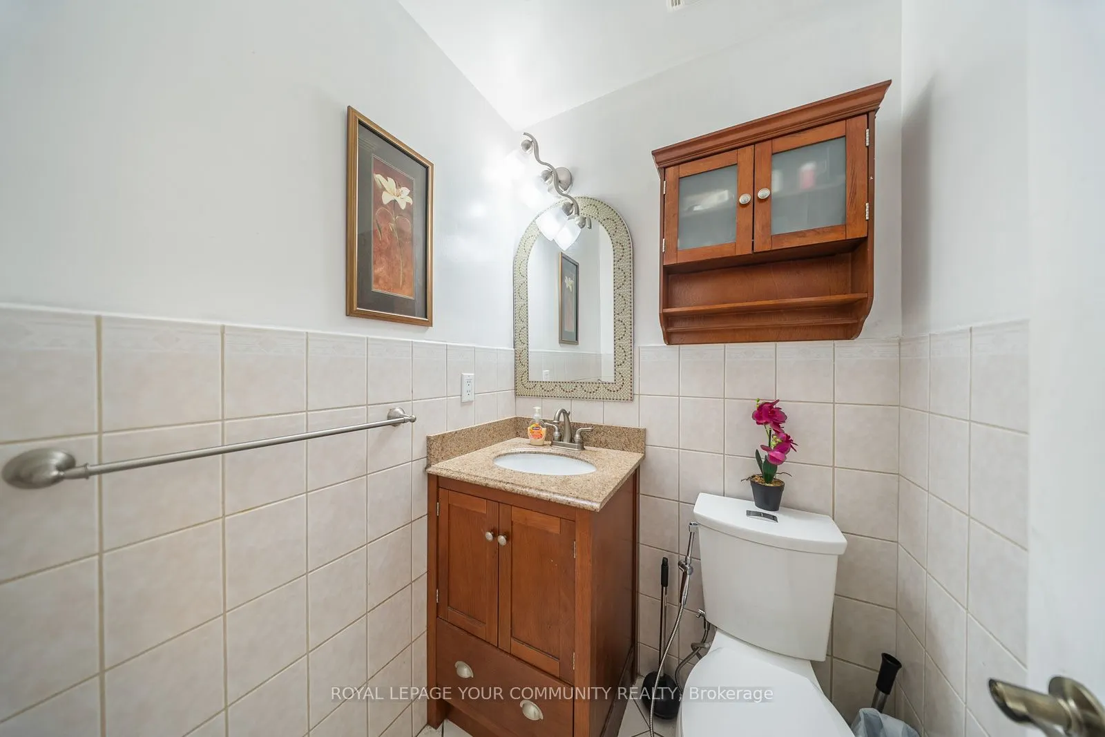 353 Rutherford Road N