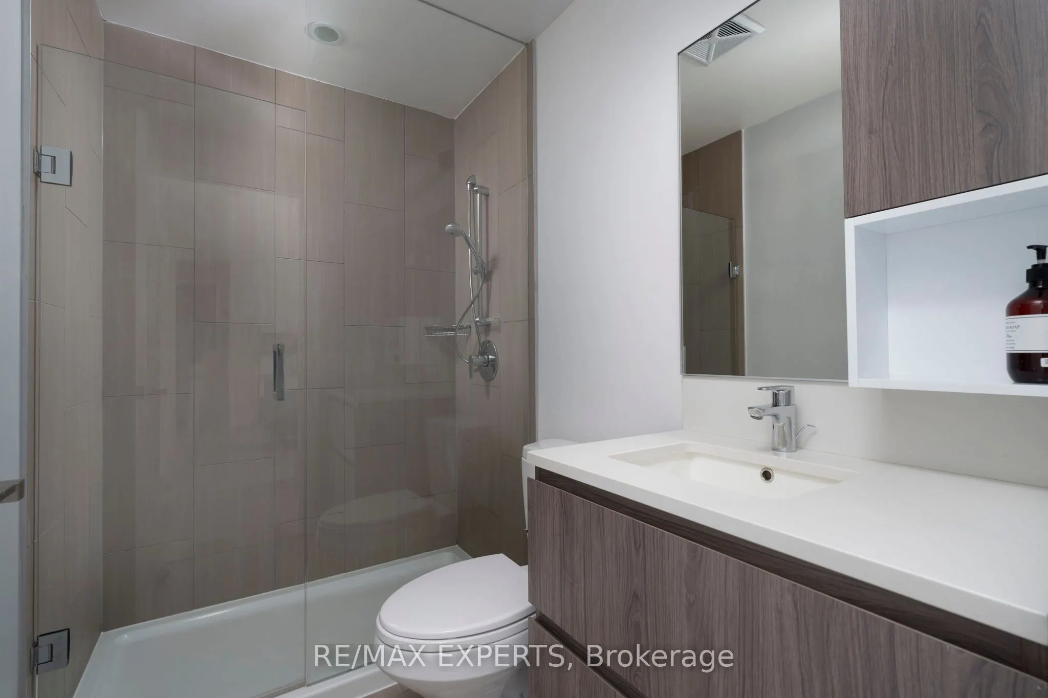 36 Park Lawn Road, #2308