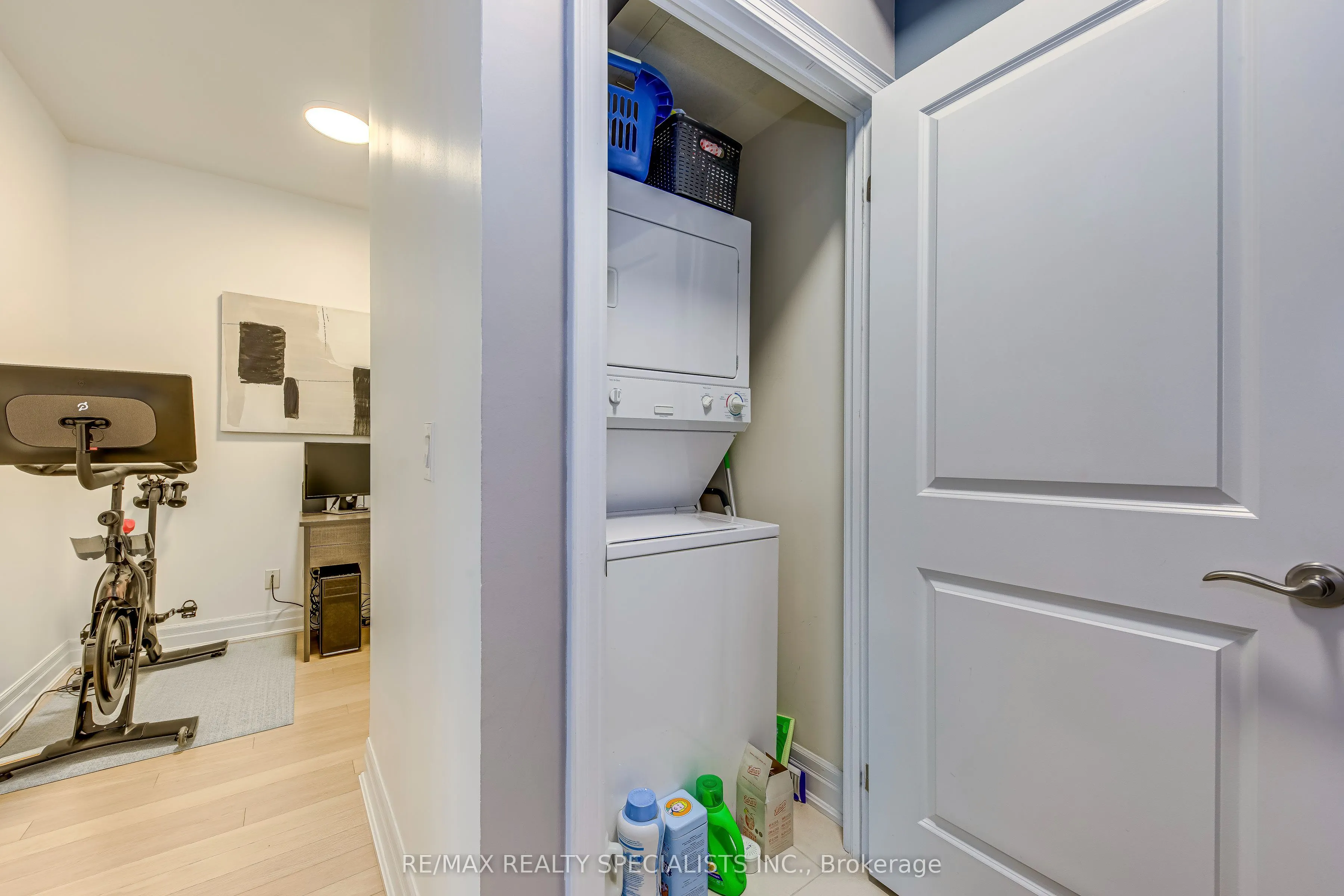 100 John Street, #1609