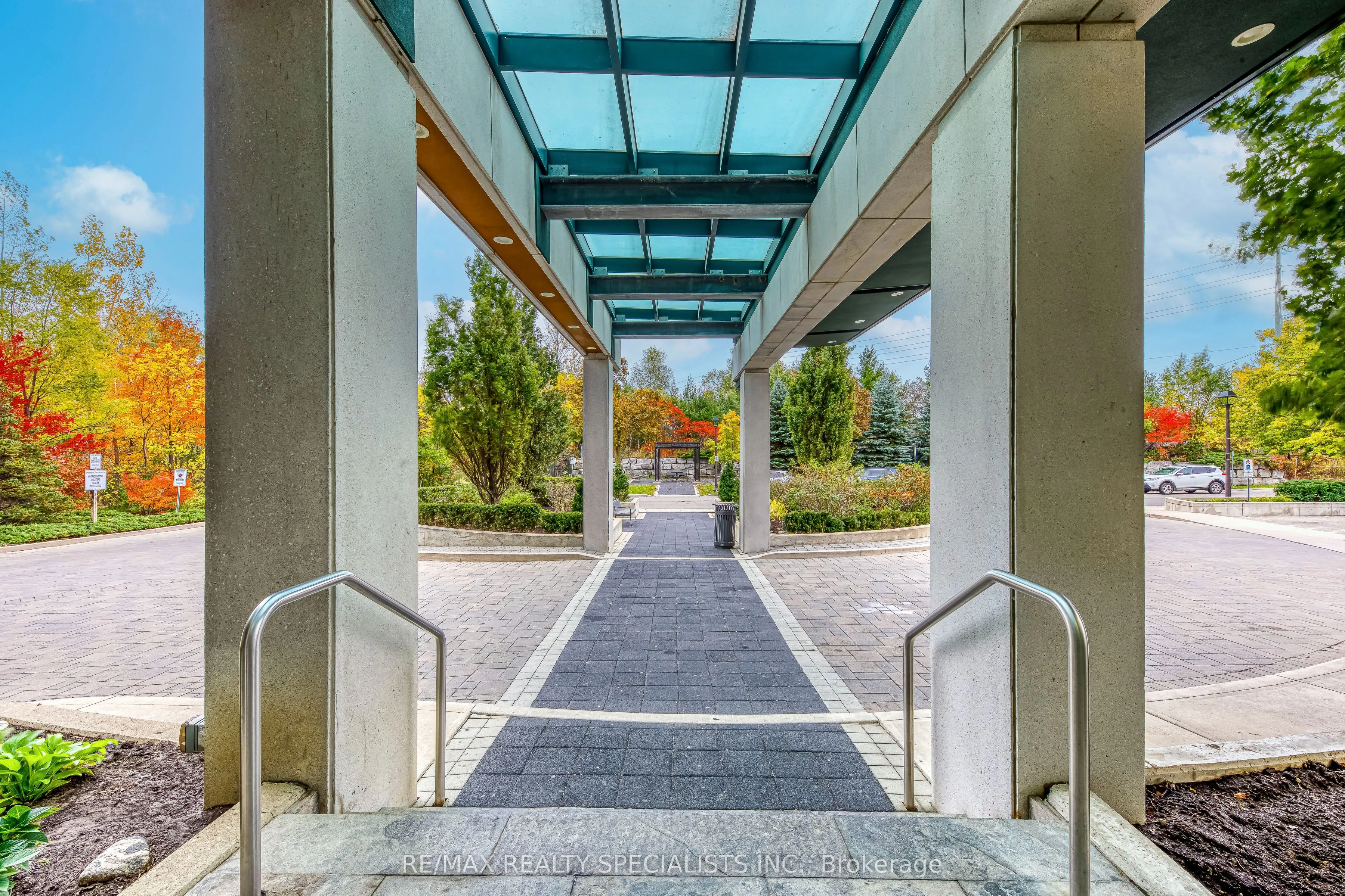 100 John Street, #1609