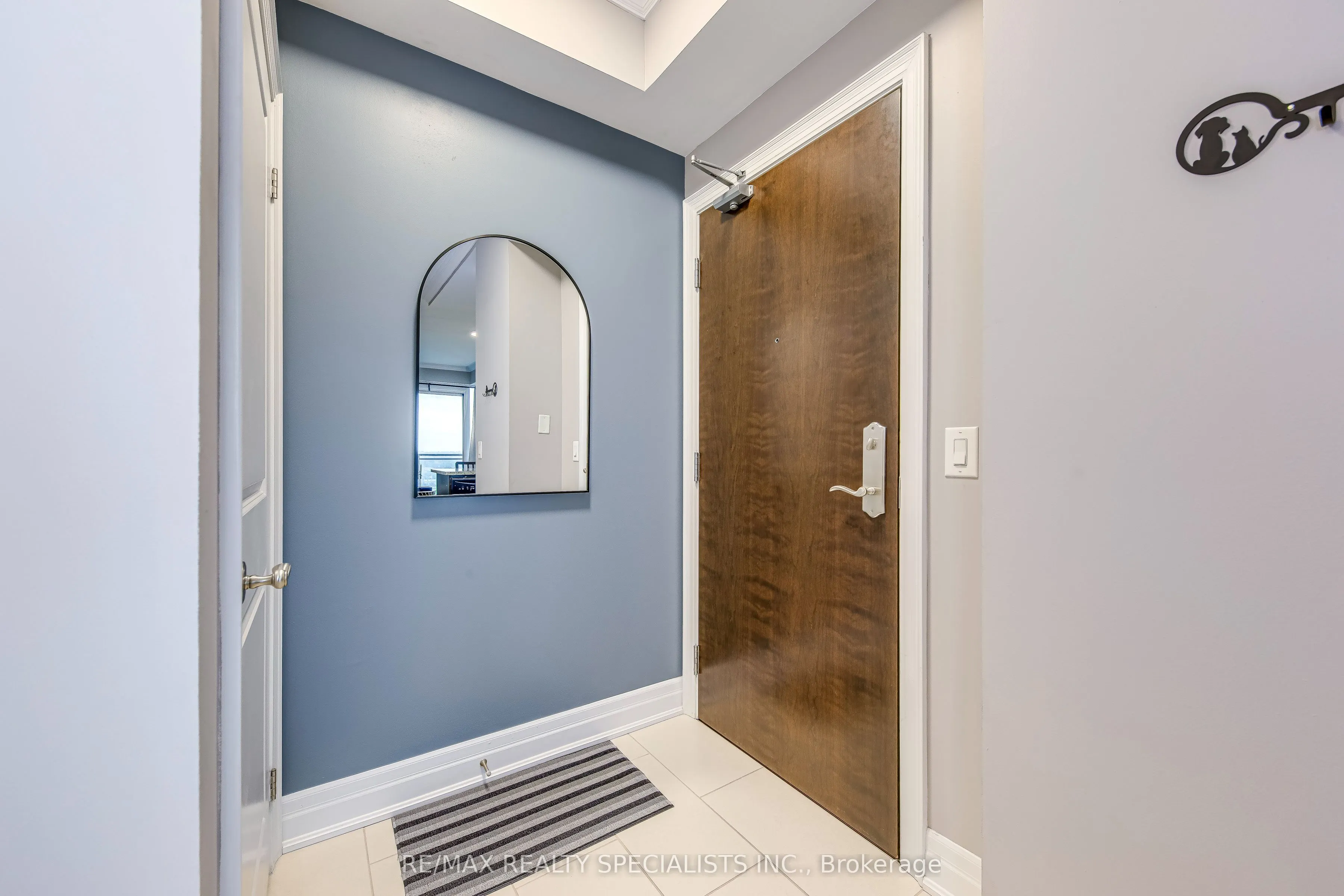 100 John Street, #1609