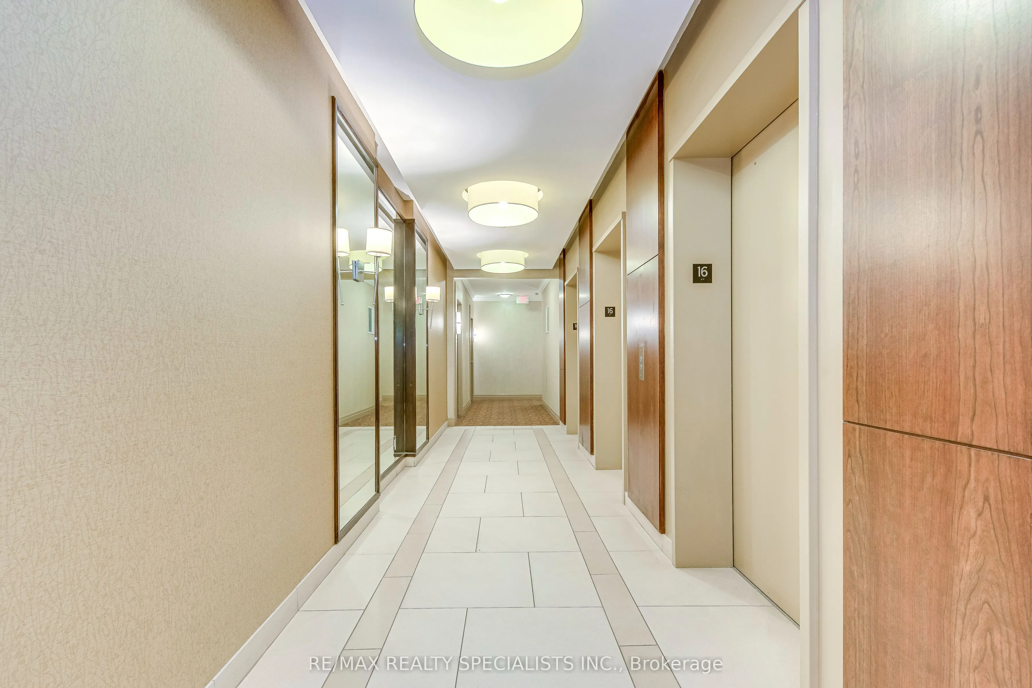 100 John Street, #1609