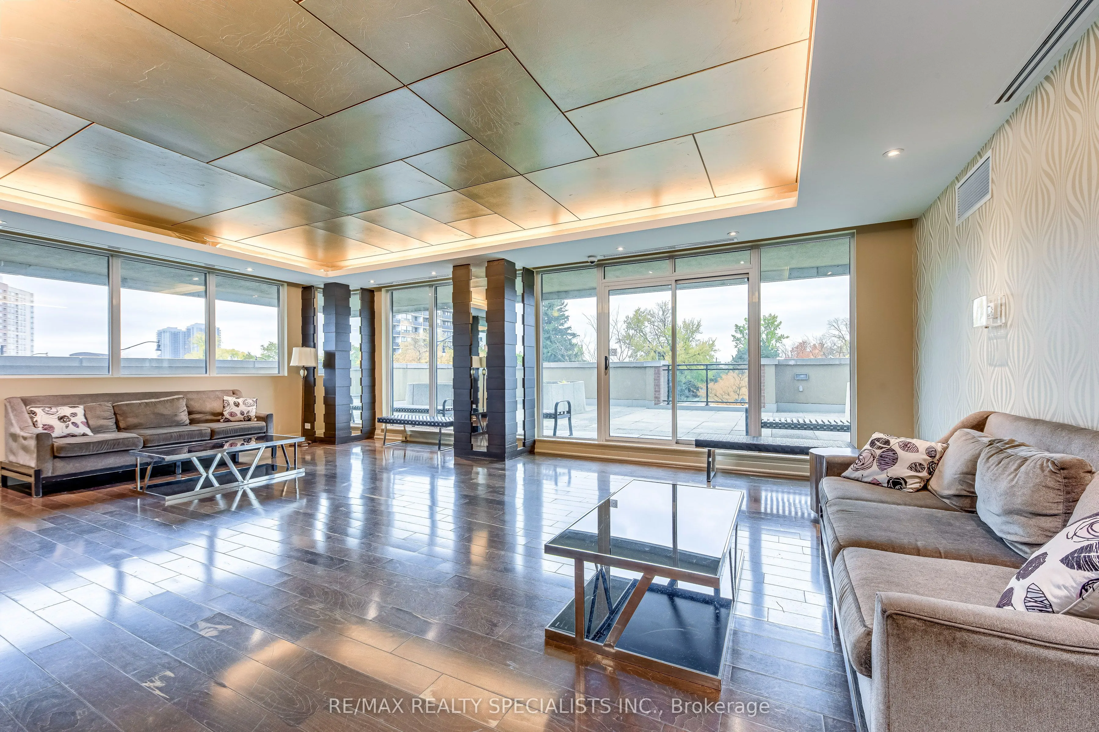 100 John Street, #1609