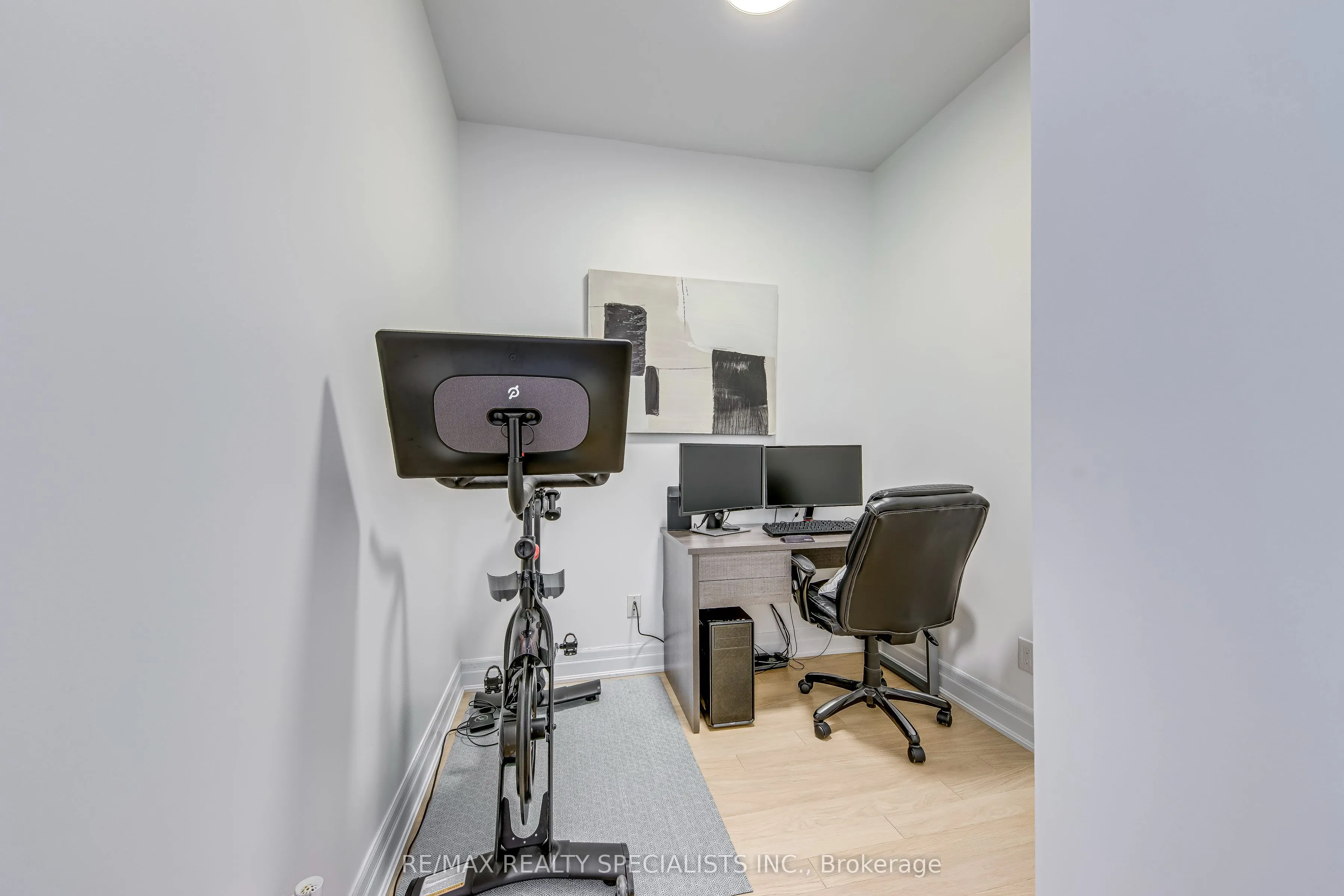 100 John Street, #1609