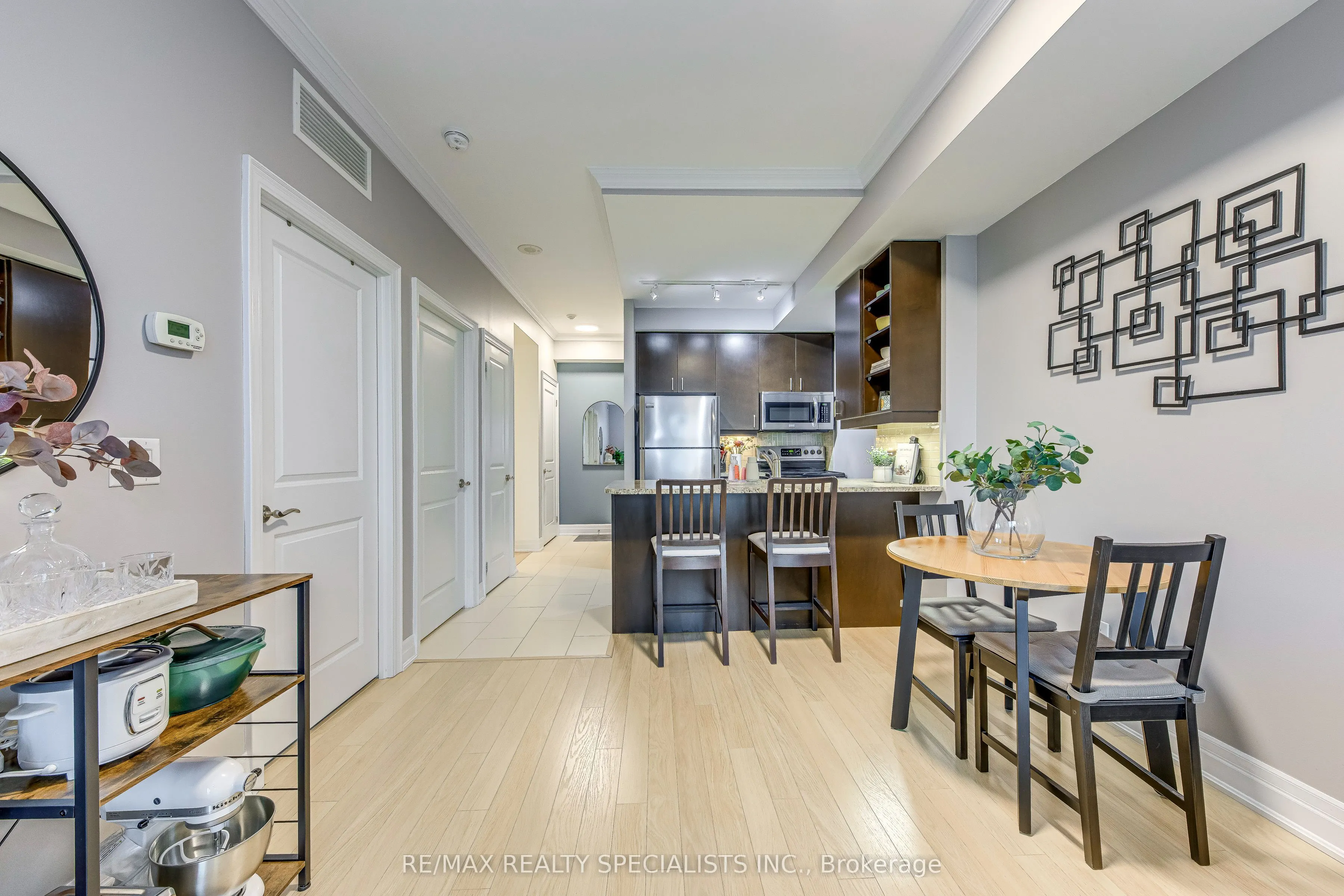 100 John Street, #1609