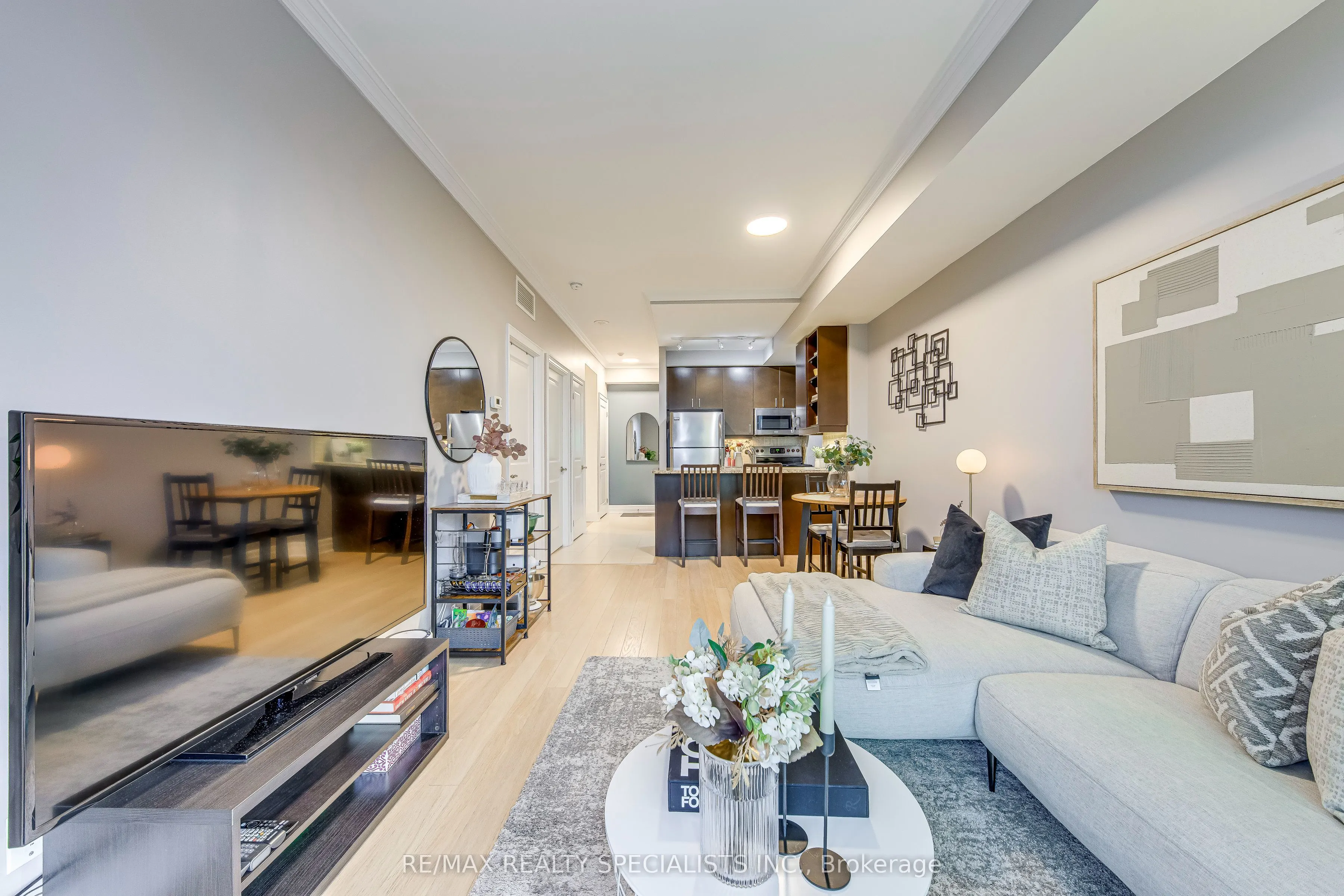 100 John Street, #1609