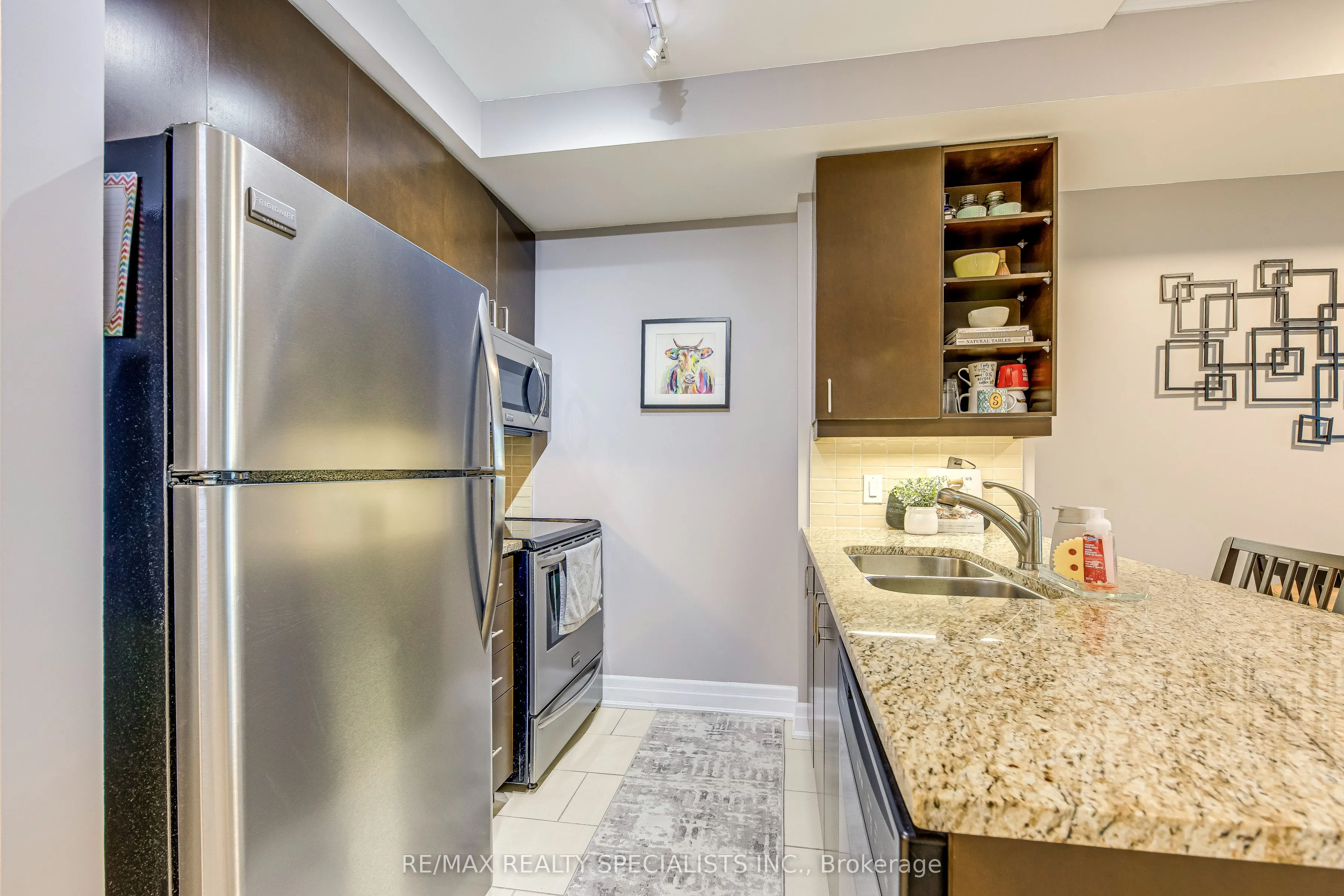 100 John Street, #1609