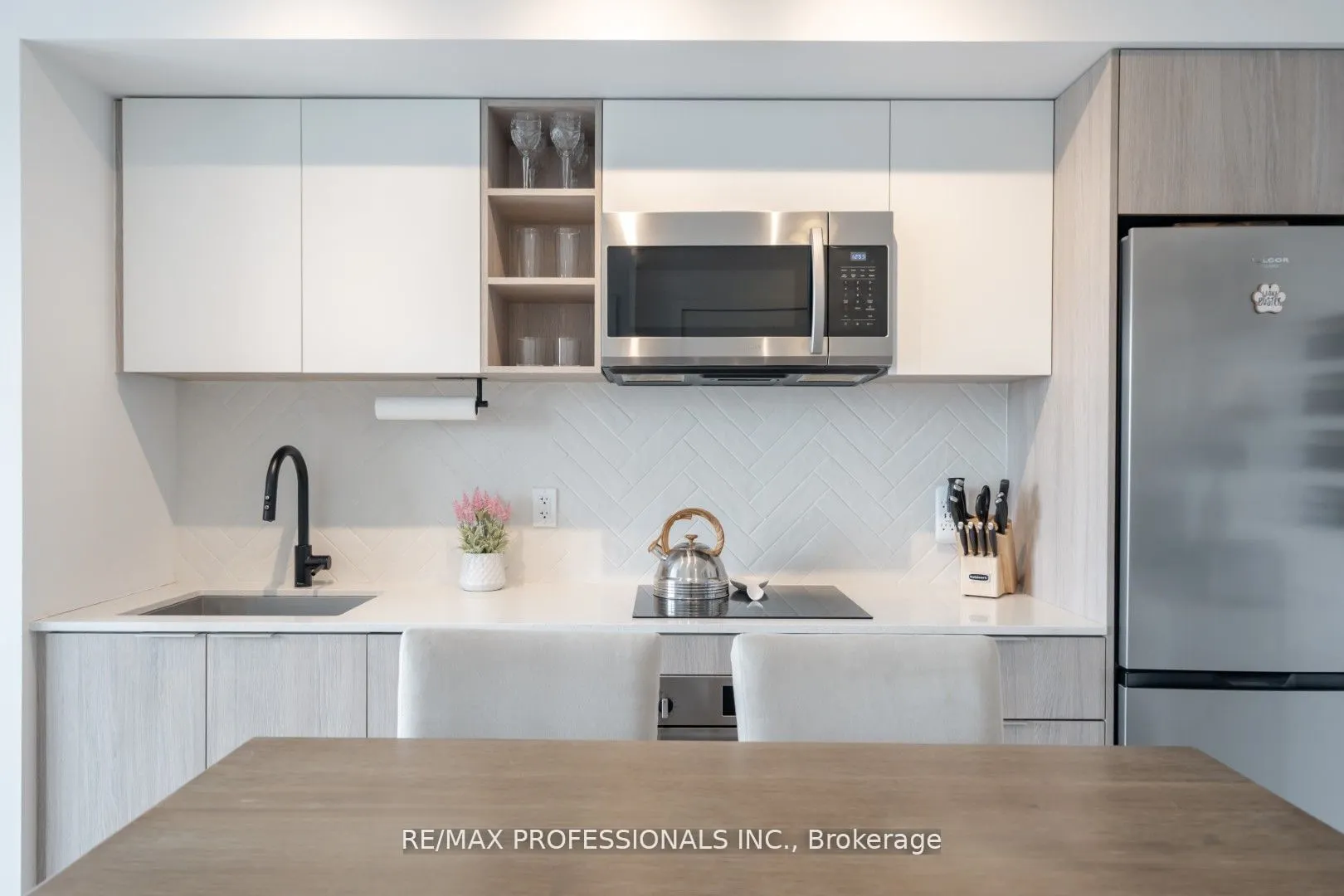 36 Zorra Street, #305