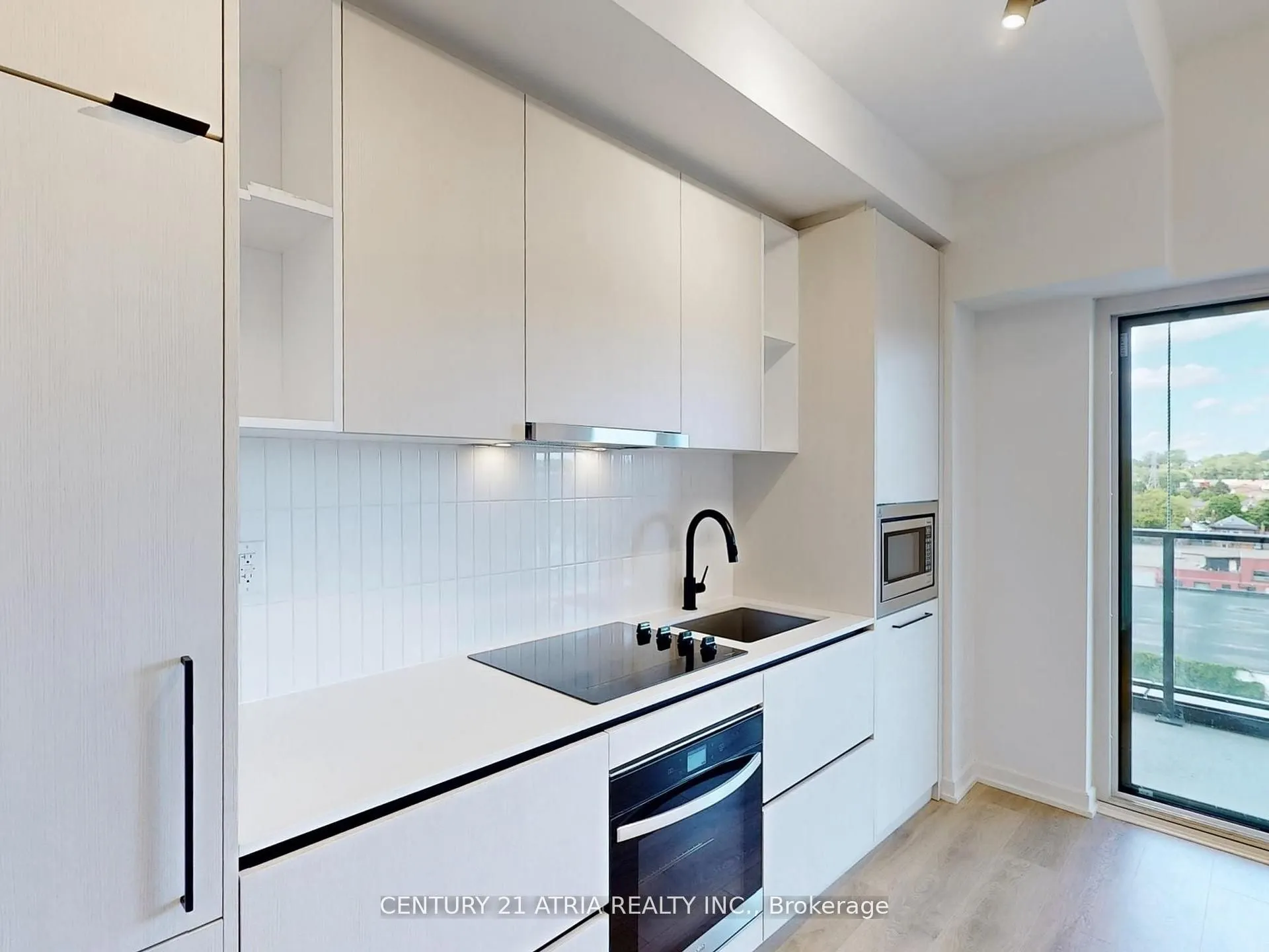 1285 Dupont Street, #605