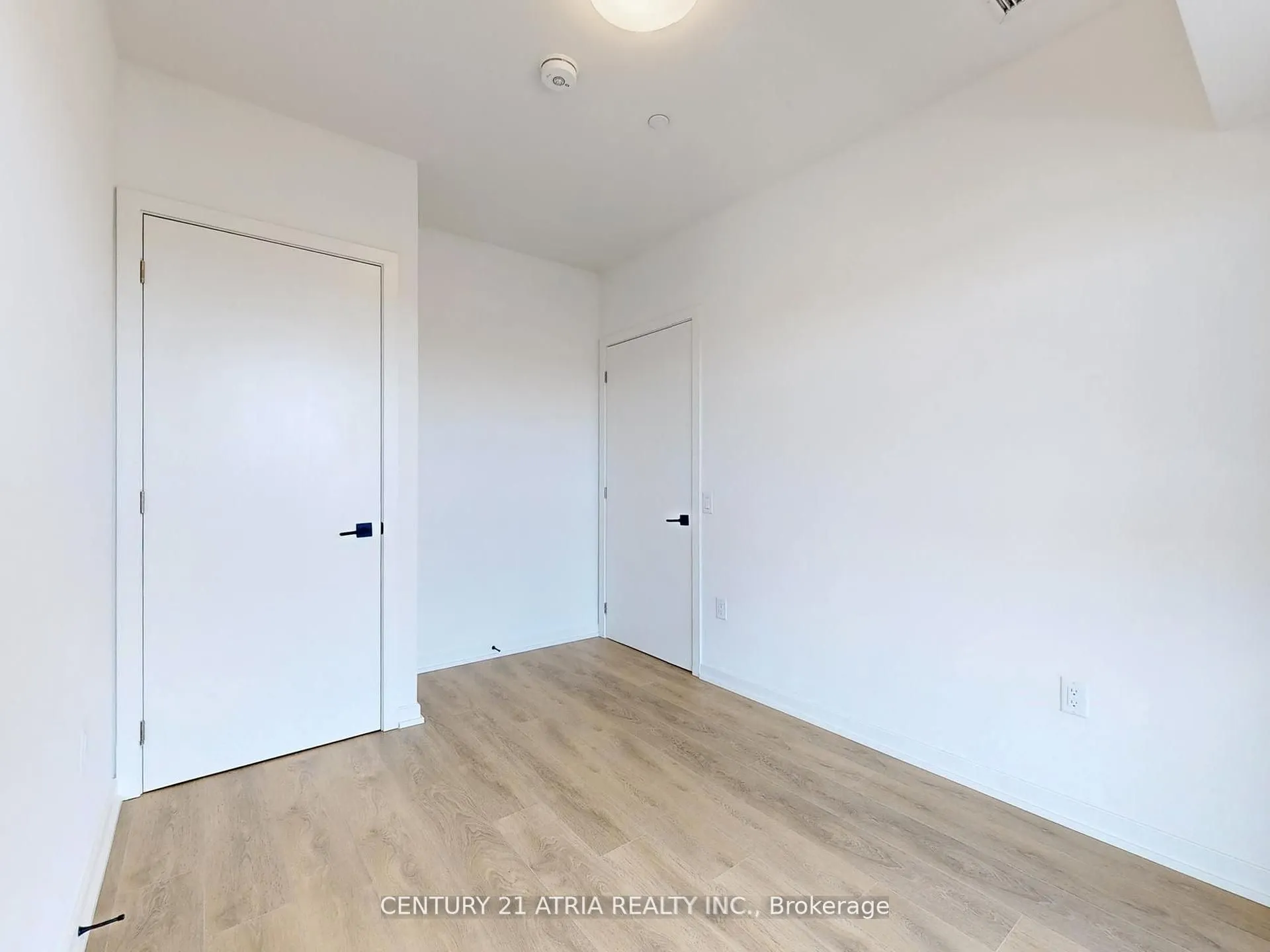 1285 Dupont Street, #605