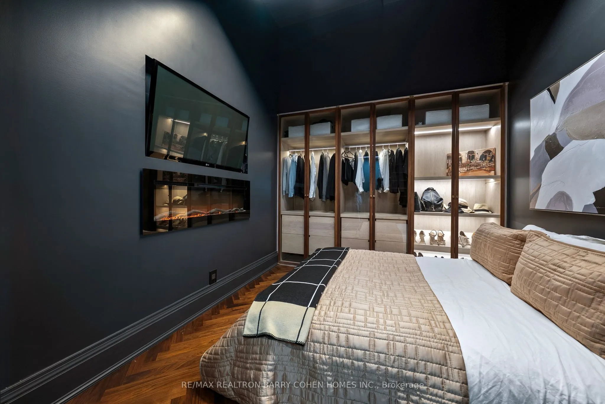 1001 Roselawn Avenue, #116