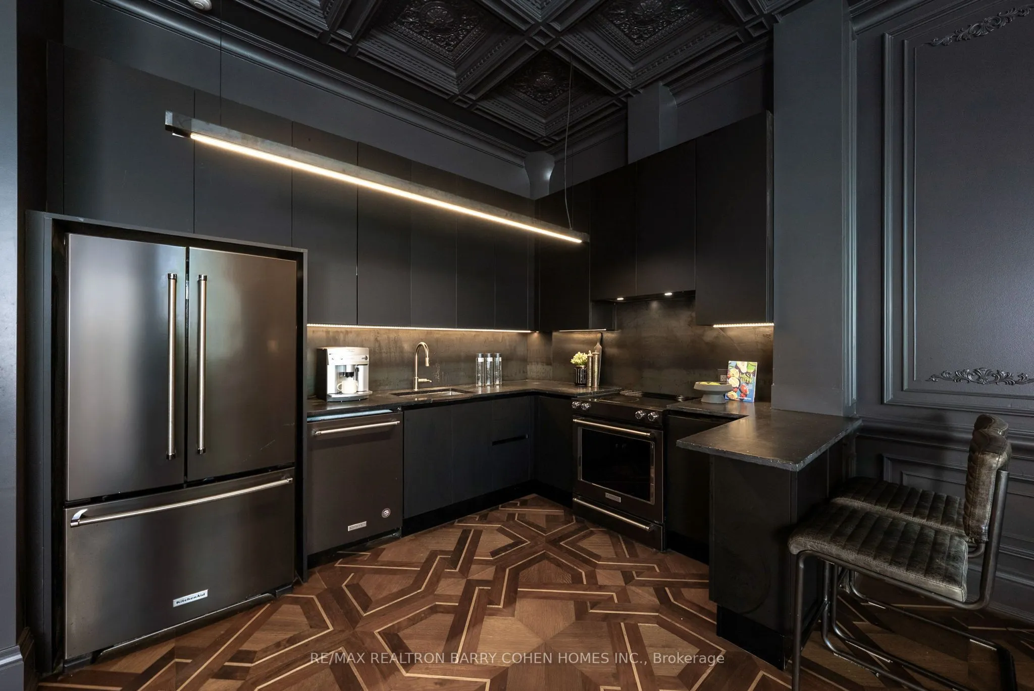 1001 Roselawn Avenue, #116