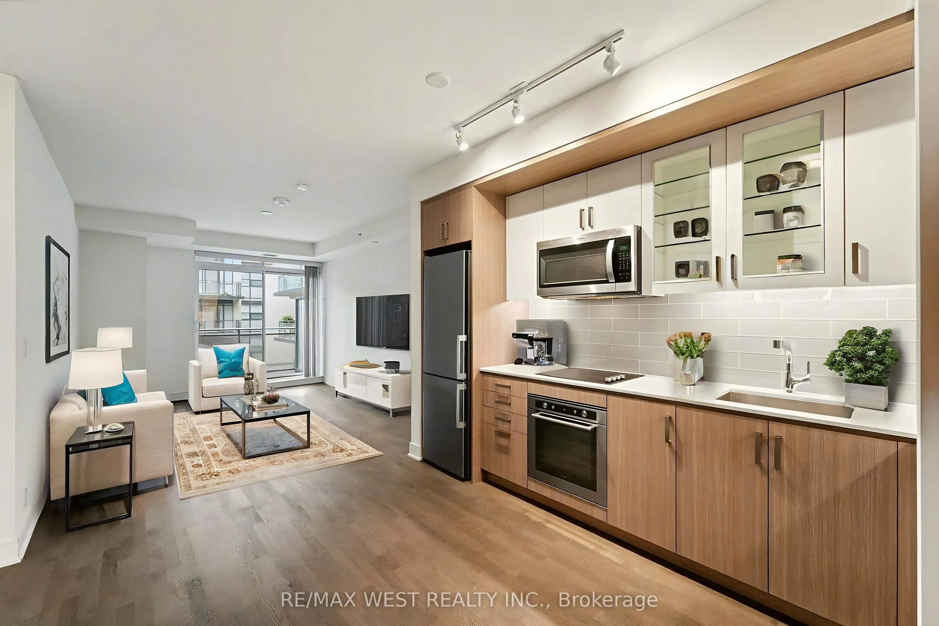 1575 Lakeshore Road, #357