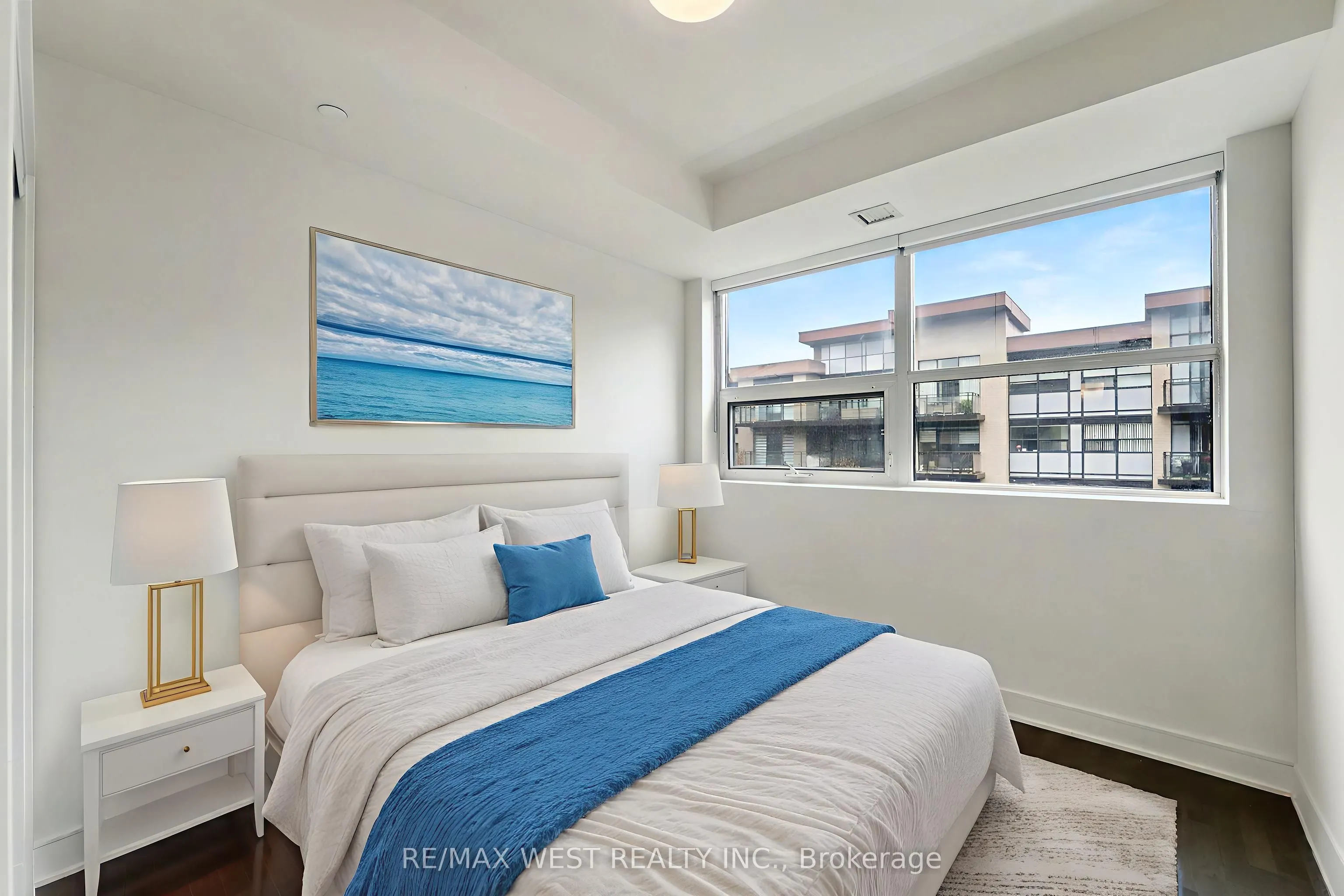 1575 Lakeshore Road, #357