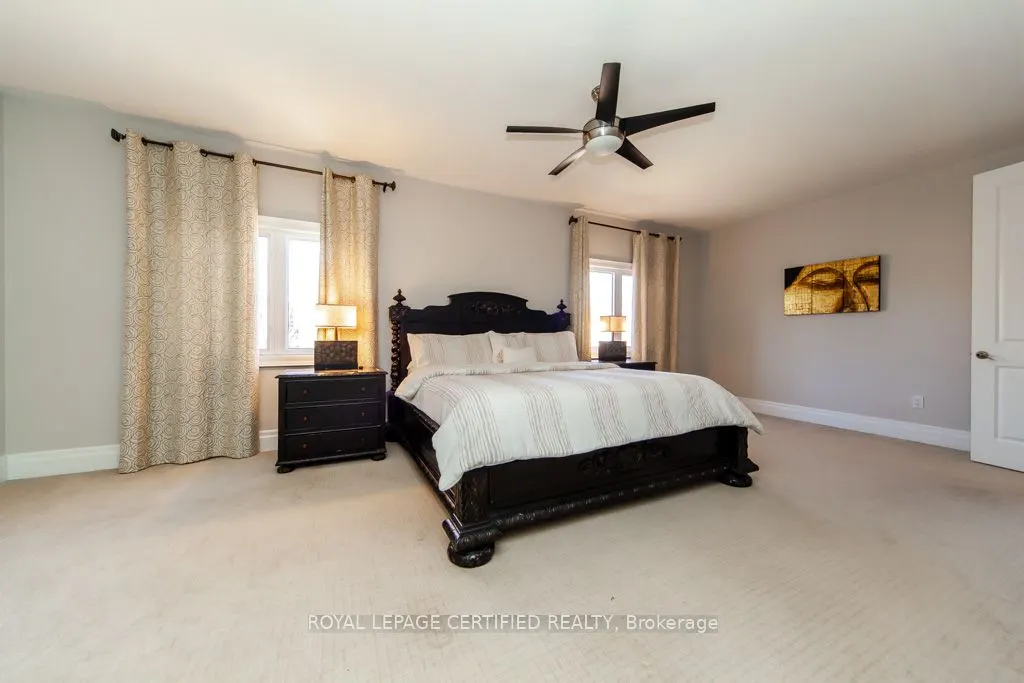 3420 MISTWELL Crescent