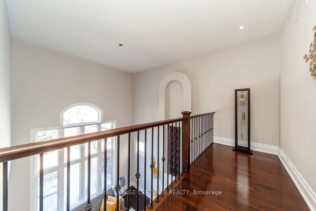 3420 MISTWELL Crescent