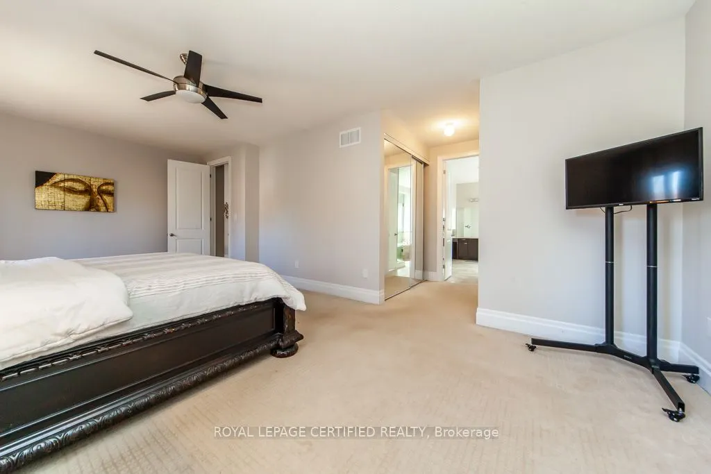 3420 MISTWELL Crescent