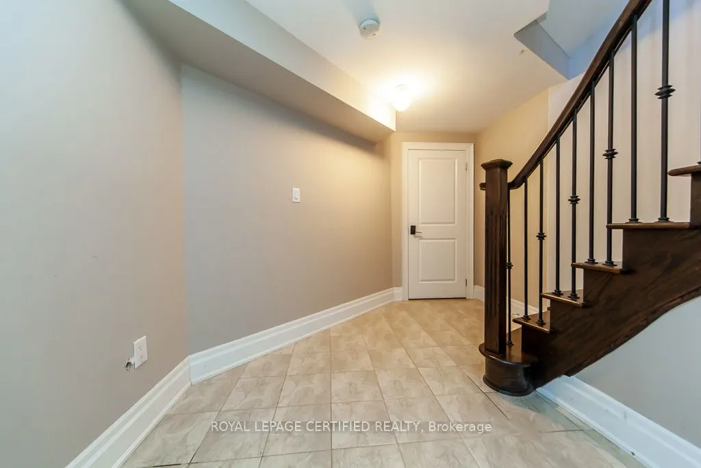 3420 MISTWELL Crescent