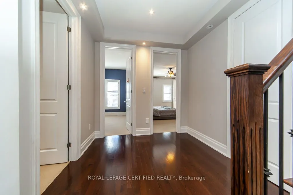 3420 MISTWELL Crescent