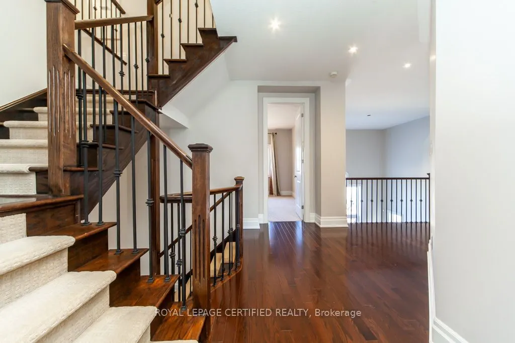 3420 MISTWELL Crescent